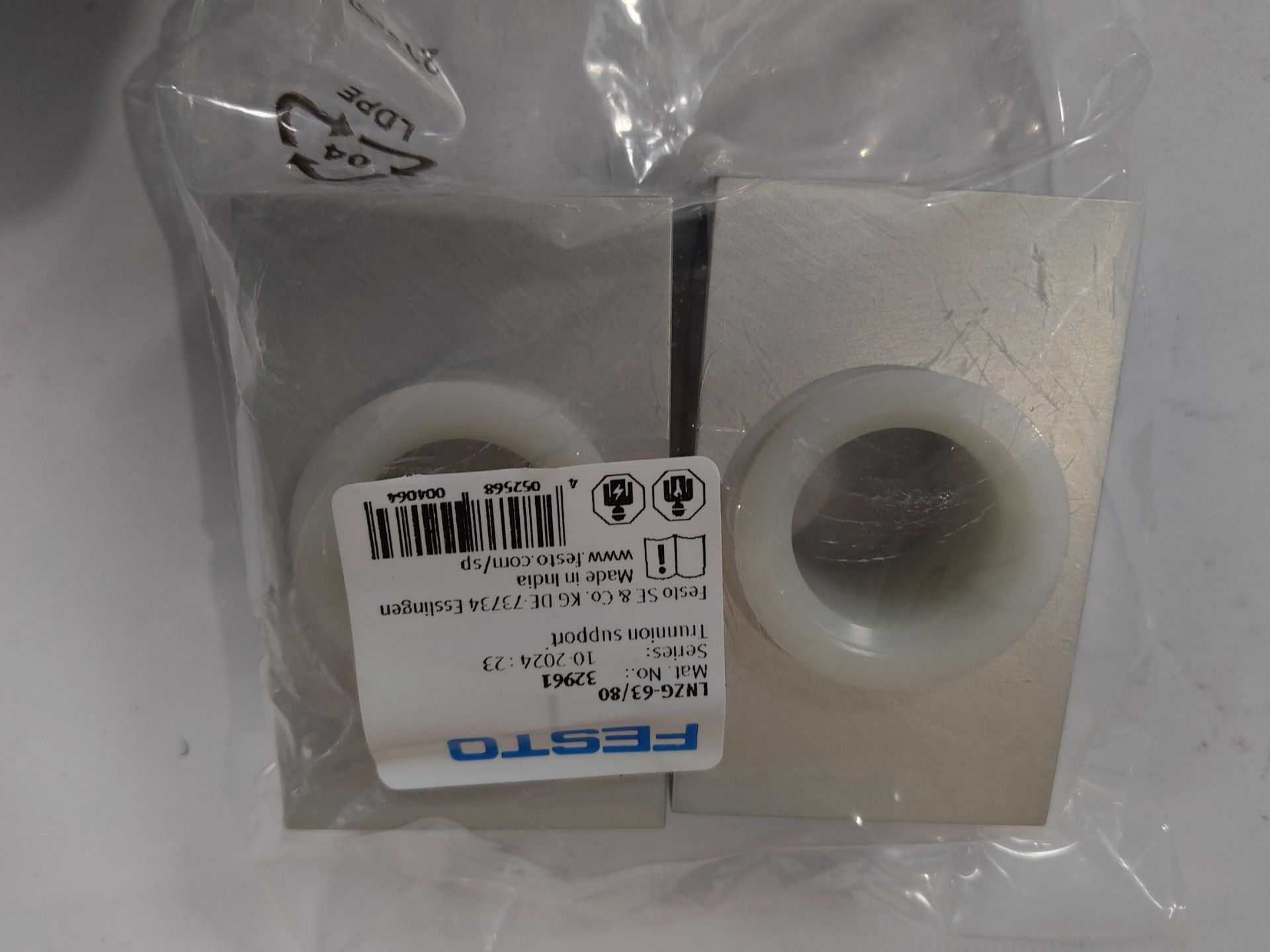 As new Festo components including CMMP-AS-C5-3A-MO, EMMT-AS-100-S-HSRMB, Neugart PLE80 and more. - Image 3 of 6