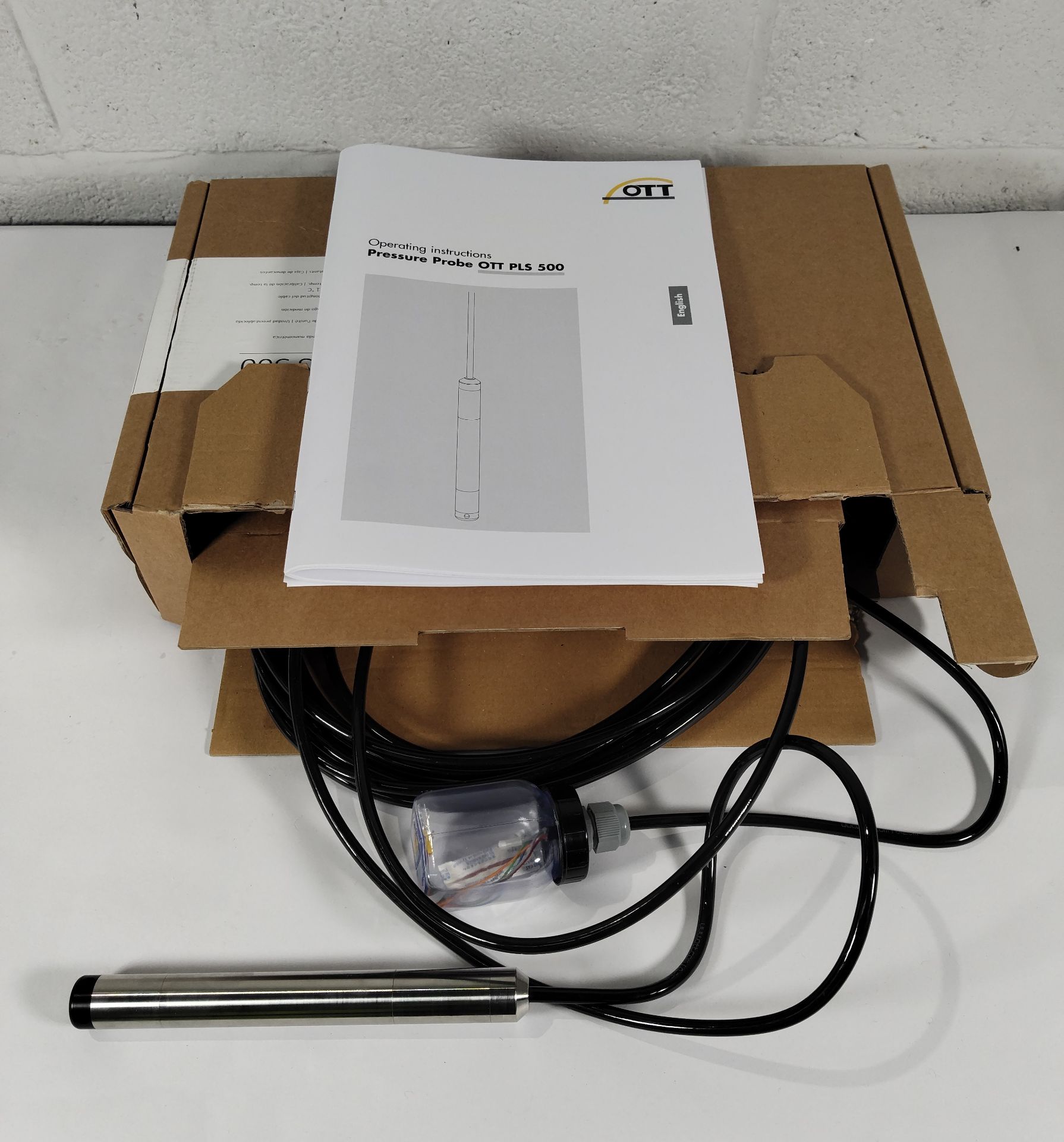 A HydroMet OTT PLS 500 pressure probe with cable, measuring range 0-10m, cable length 10m, box opene - Image 2 of 3