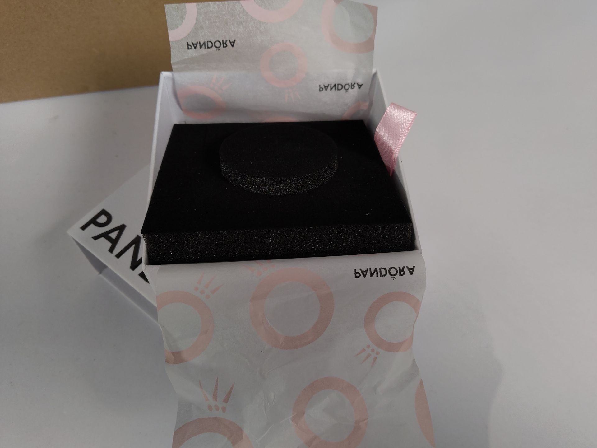 Twenty Four as new Pandora Large drawer box BV1 for bracelet P11051. - Image 3 of 3