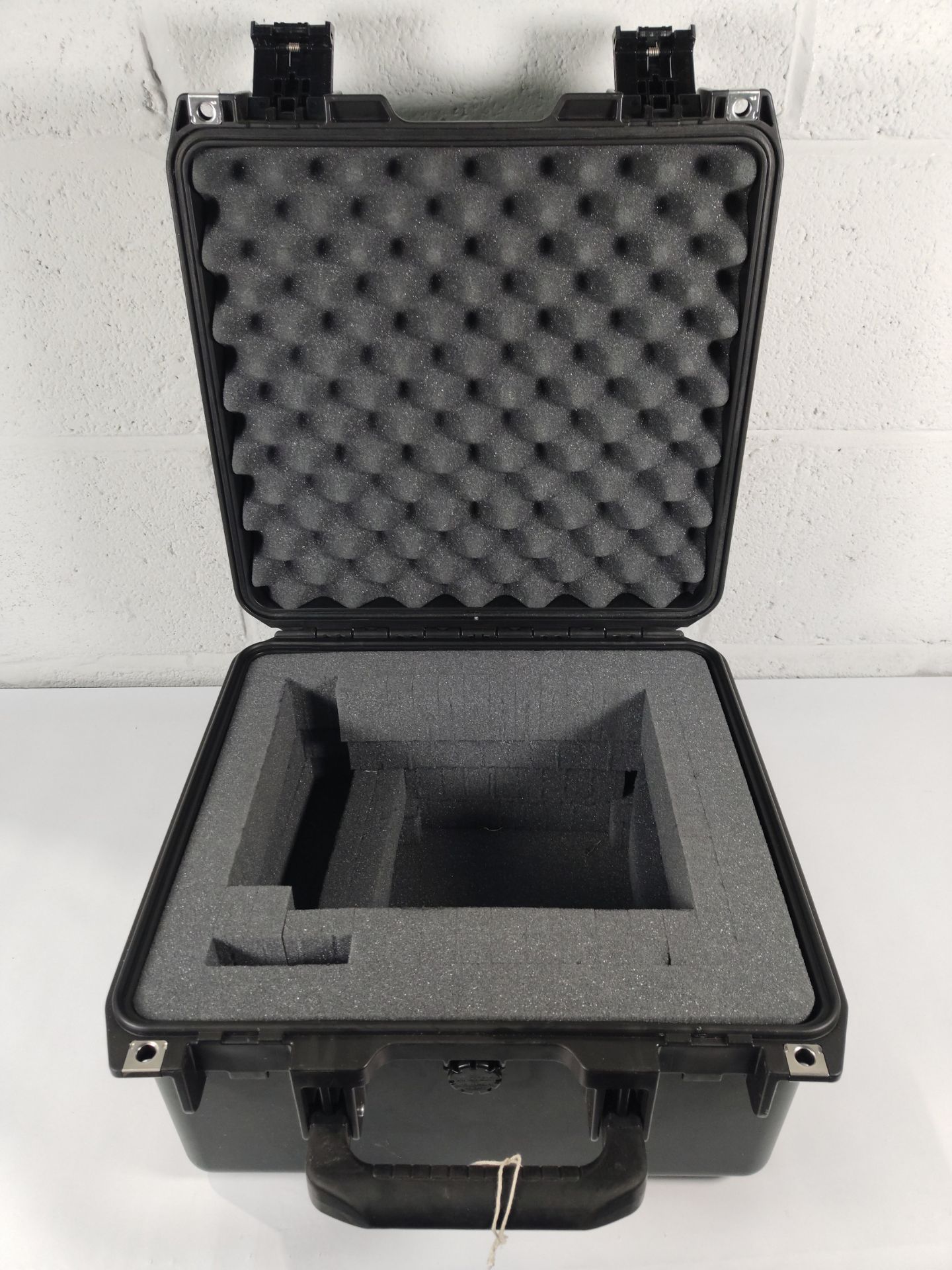 Three pre-owned branded hard cases to include 2x Peli Storm Case iM2275 and 1x SKB Cases iSeries uti - Image 3 of 4