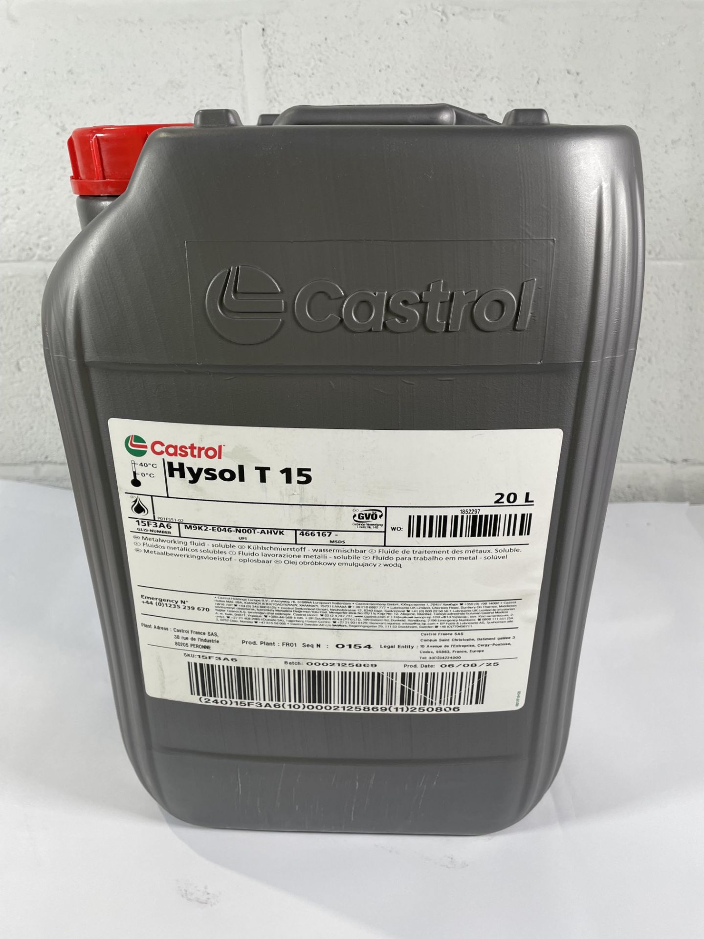 A Castrol Hysol T 15 high performance semi-synthetic metalworking fluid, 20ltr.