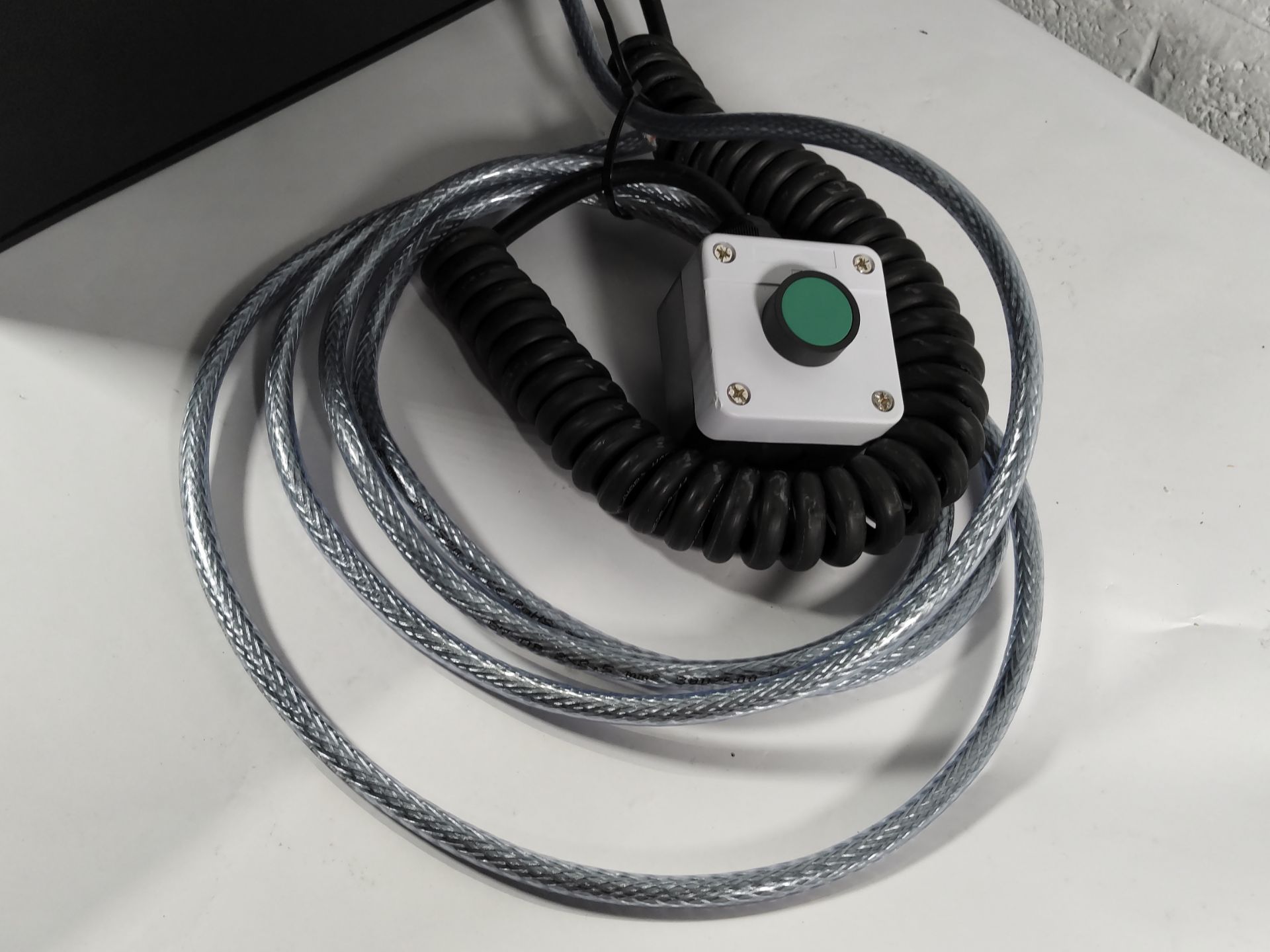 An as new Cleanlynk TITAN 2.0 Electric Window Cleaning Hose Reel. - Image 2 of 3