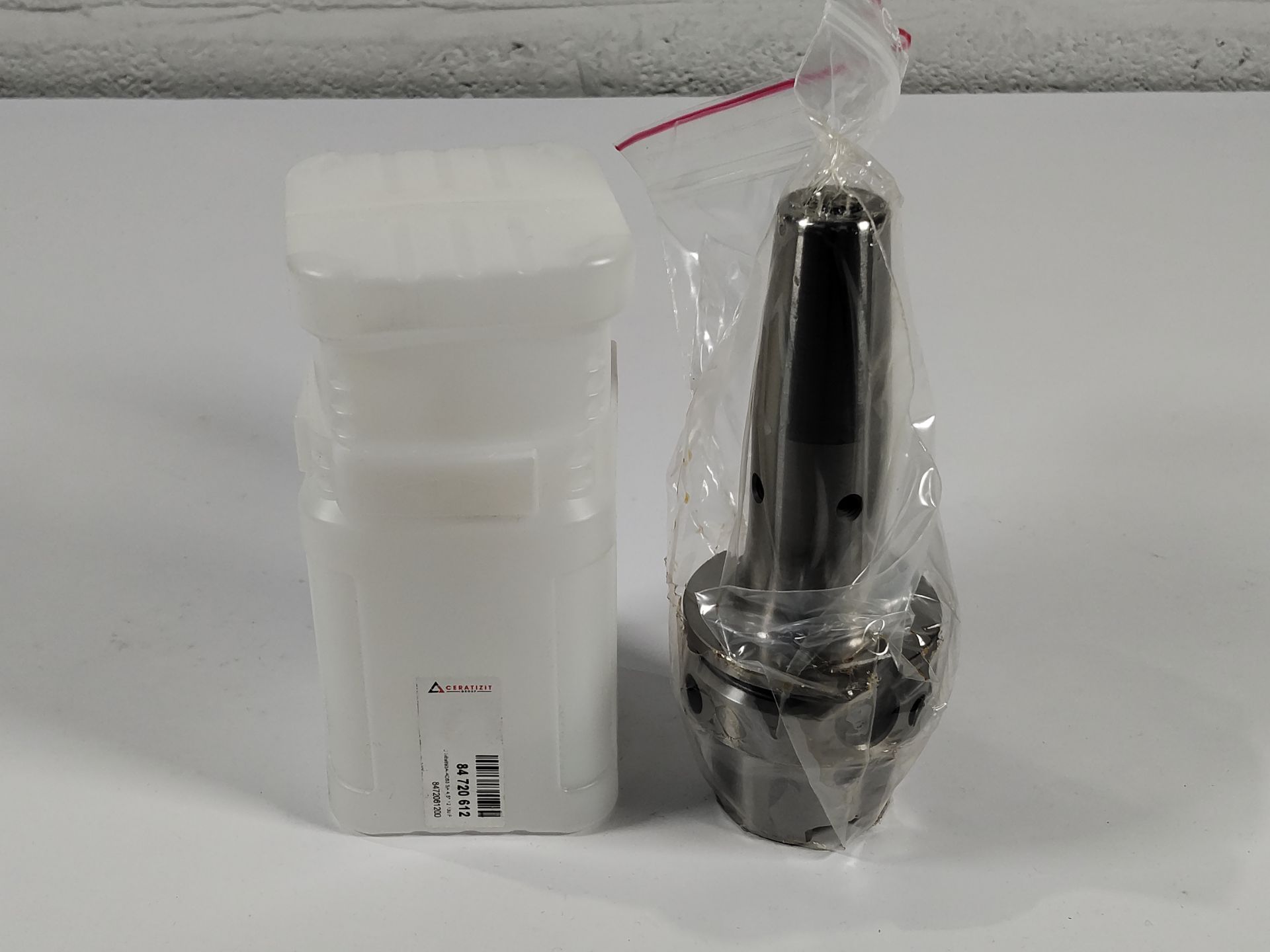 An as new Ceraizit DIN69893A-AD63.SA.4, 5 DEG,12,130f (8472061200).