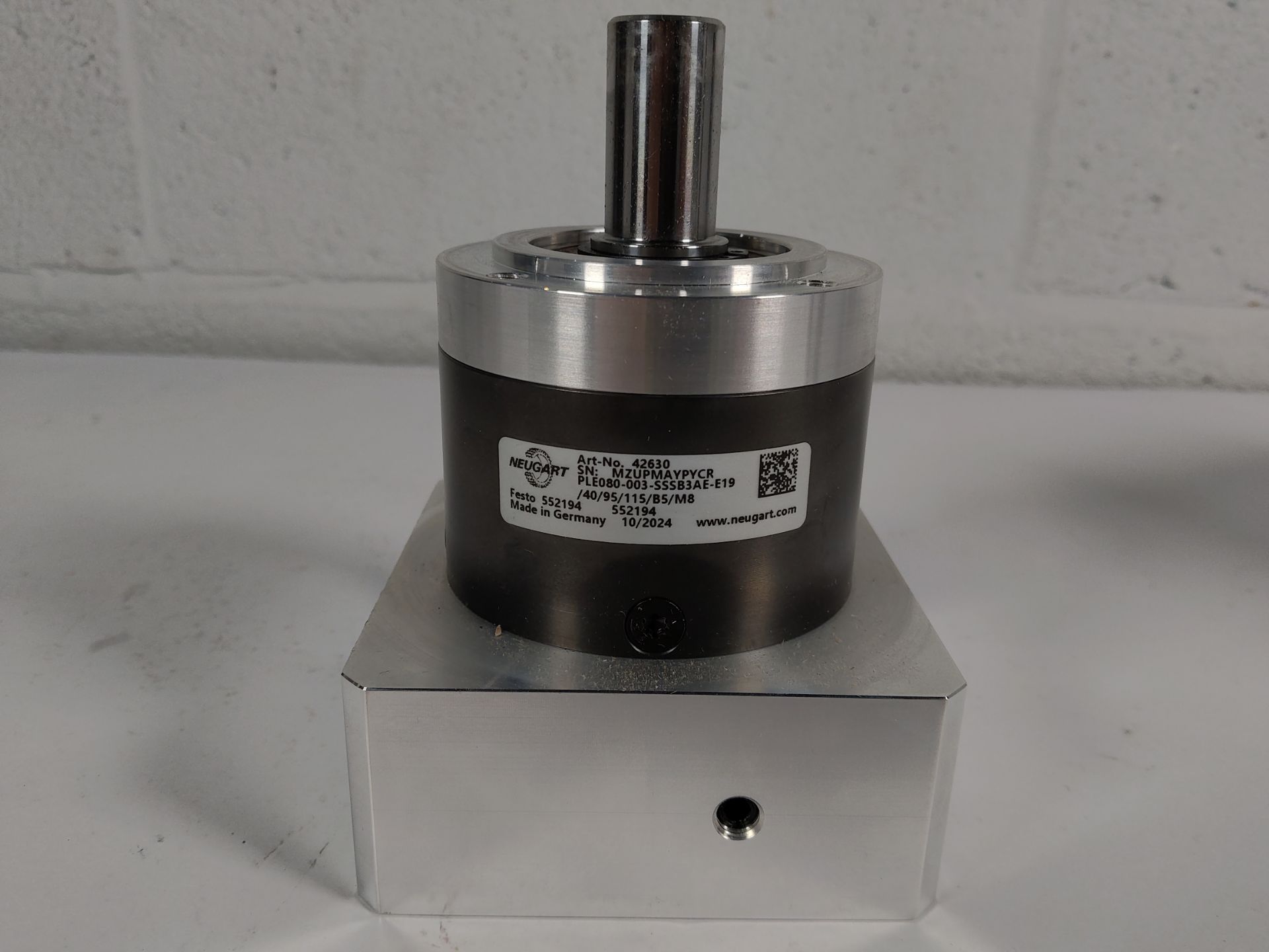 As new Festo components including CMMP-AS-C5-3A-MO, EMMT-AS-100-S-HSRMB, Neugart PLE80 and more. - Image 6 of 6