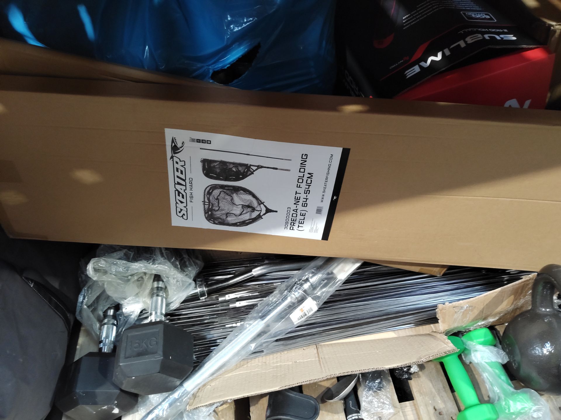 A large quantity of assorted sports, fitness and leisure related items. - Image 3 of 5