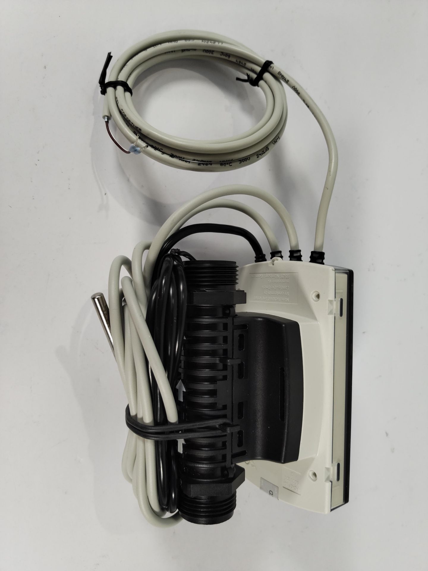 Two Ista Ultego III Smart Heat Meters, 1/2" BSP QP1.5. M-Bus, sealed boxes (77634). - Image 4 of 4