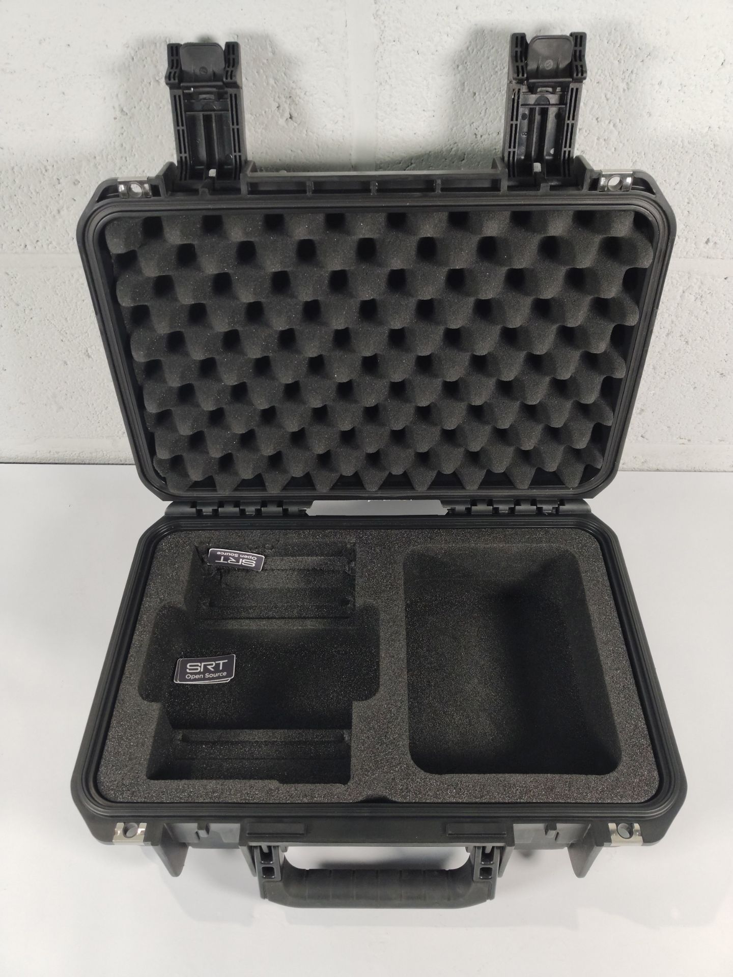 Three pre-owned branded hard cases to include 2x Peli Storm Case iM2275 and 1x SKB Cases iSeries uti - Image 2 of 4