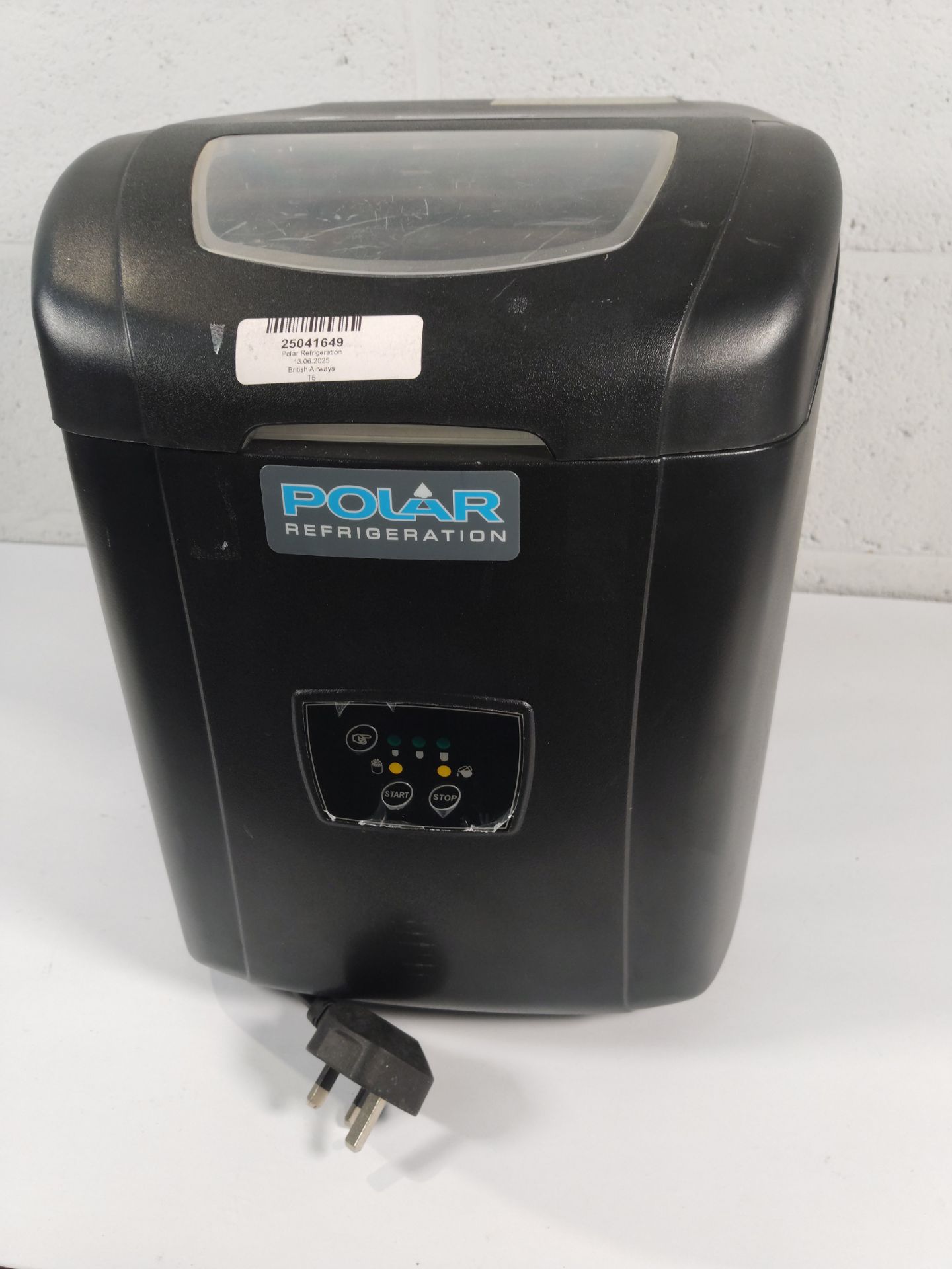 A pre-owned Polar C-series T315-02 counter top ice maker 240v.