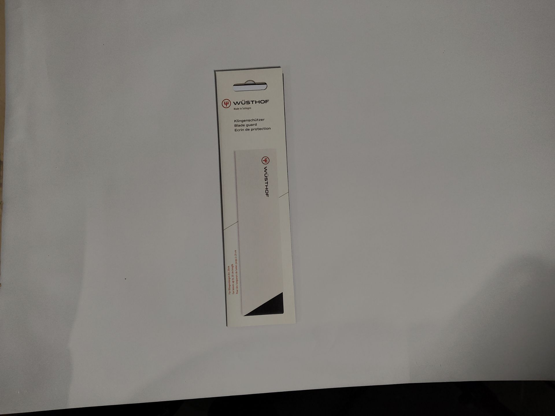 Approximately ninety as new Wusthof blade guards for knives up to 20cm long (4002293110776). - Image 2 of 2