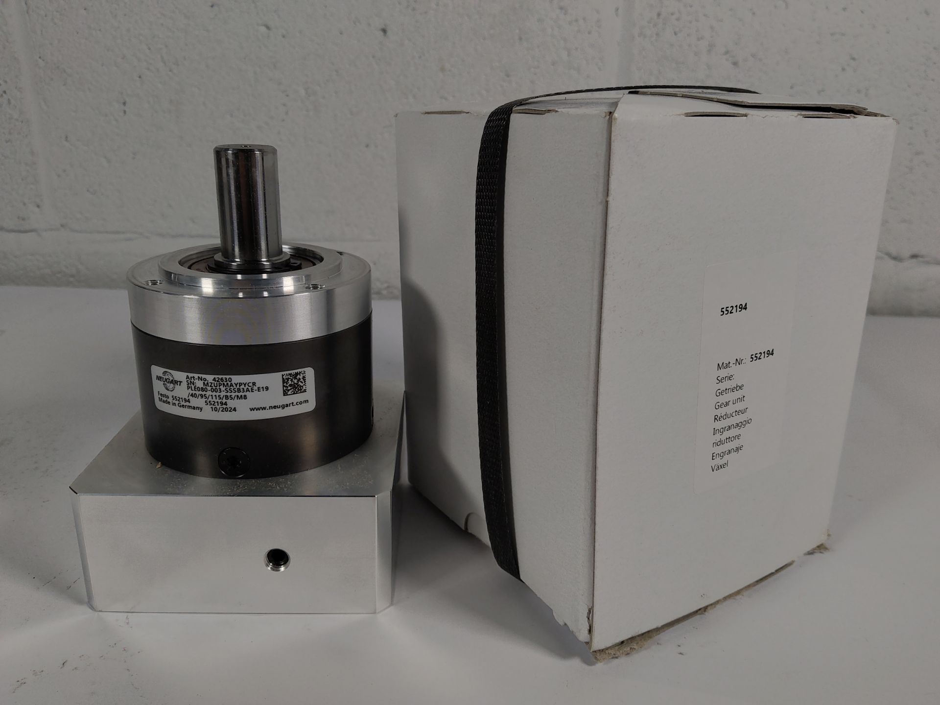 As new Festo components including CMMP-AS-C5-3A-MO, EMMT-AS-100-S-HSRMB, Neugart PLE80 and more. - Image 5 of 6