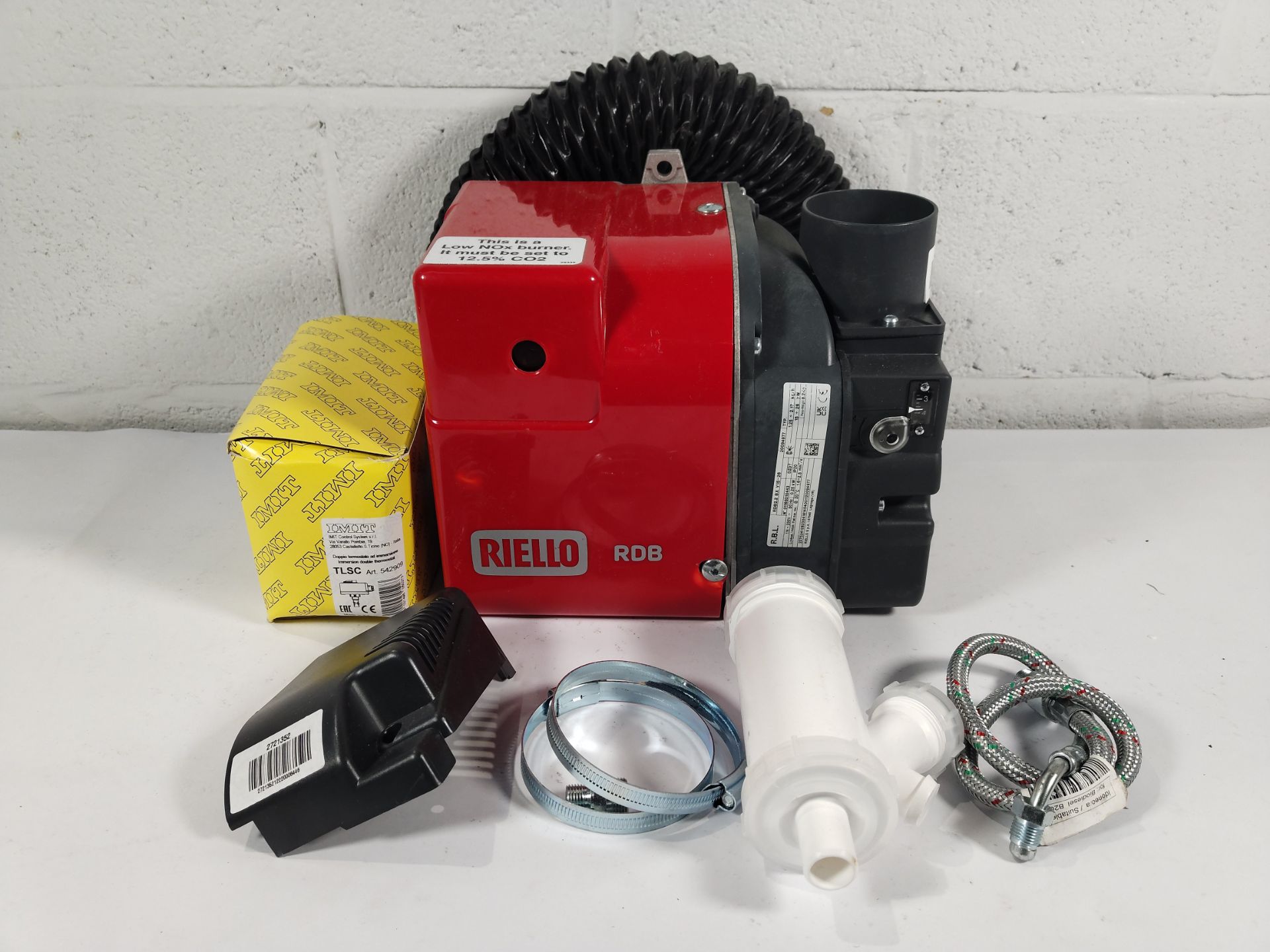 An as new Riello RDB2.2 Burner, BX V15-26.