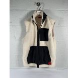 A men's pre-owned Hugo Boss fleece gilet, XXL.