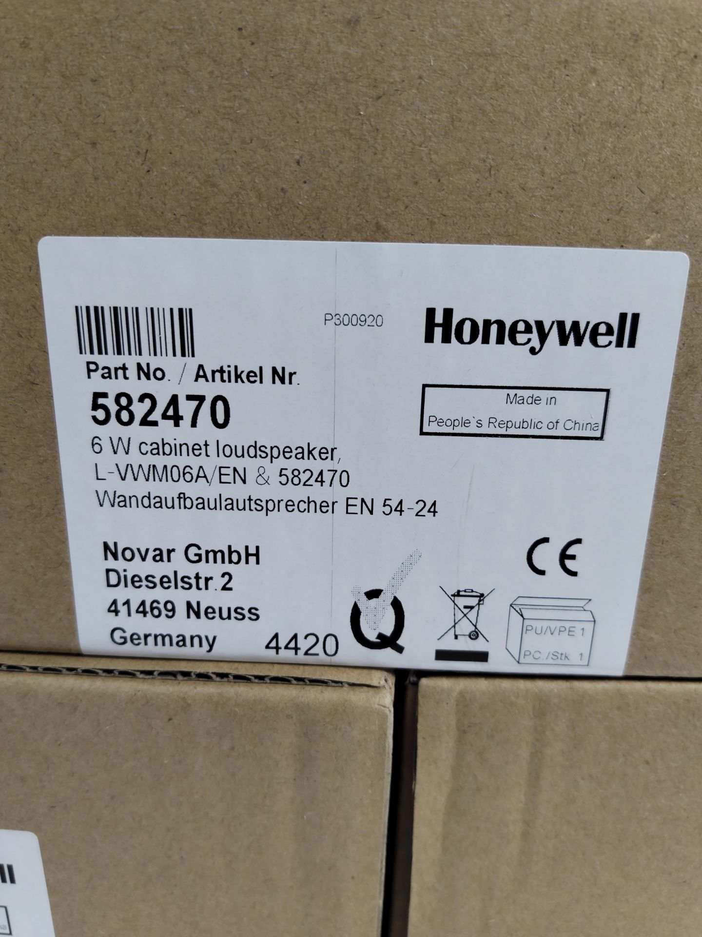 Three Honeywell Notifiers, wall mounted metal cabinet loudspeakers, 6 Watt, boxed (582470) (stock im - Image 2 of 3