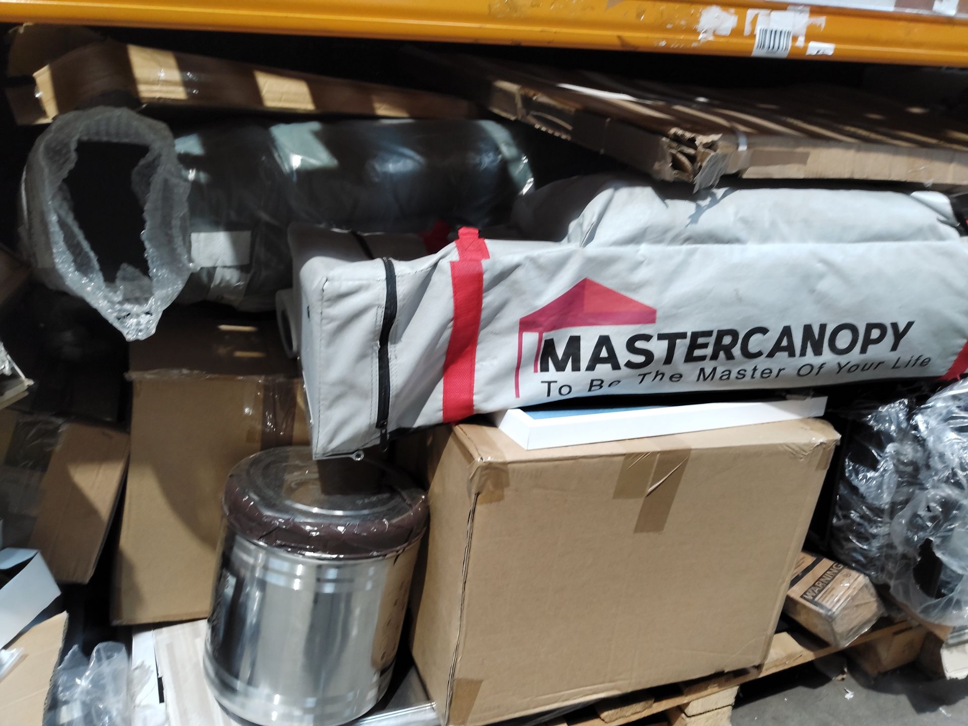 A large quantity of miscellaneous items to include household and related. - Image 3 of 4