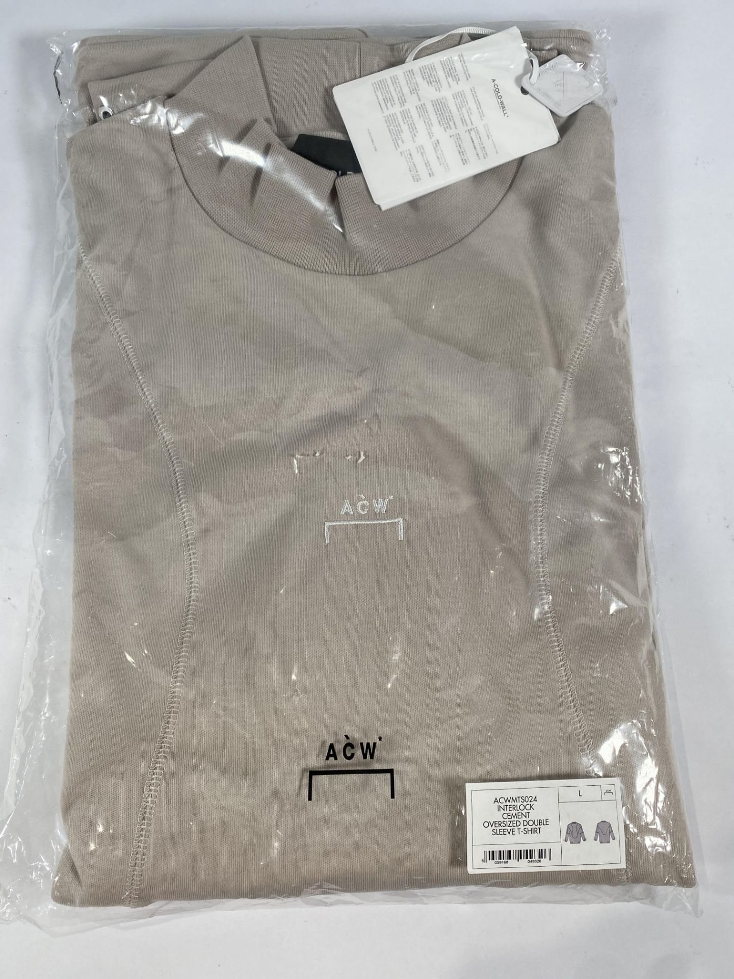 A-Cold wall oversized double sleeved t-shirt (Large).