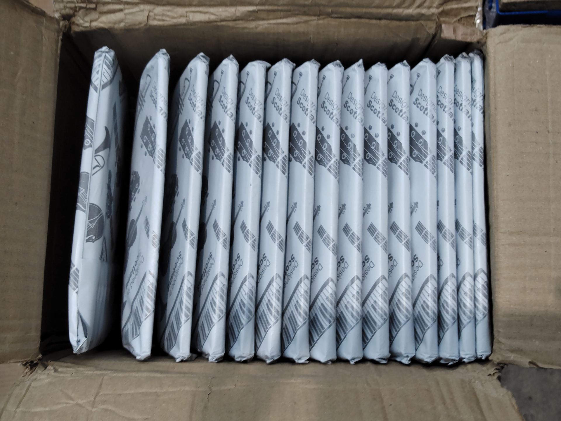 Fifteen as new Noisy Clan Decoder Guitar Chords Compass (5065003405448). - Image 2 of 2