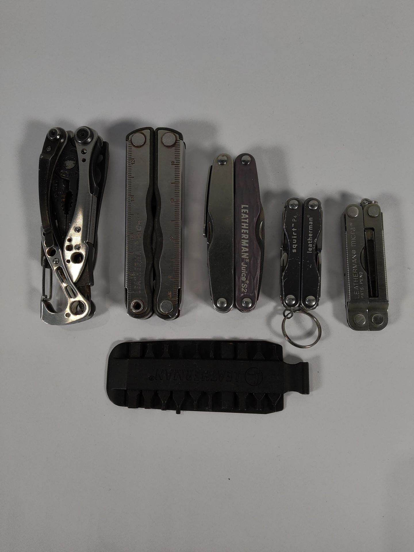 Five pre-owned Leatherman multitools to include Juice S2, Micra (over 18s only).