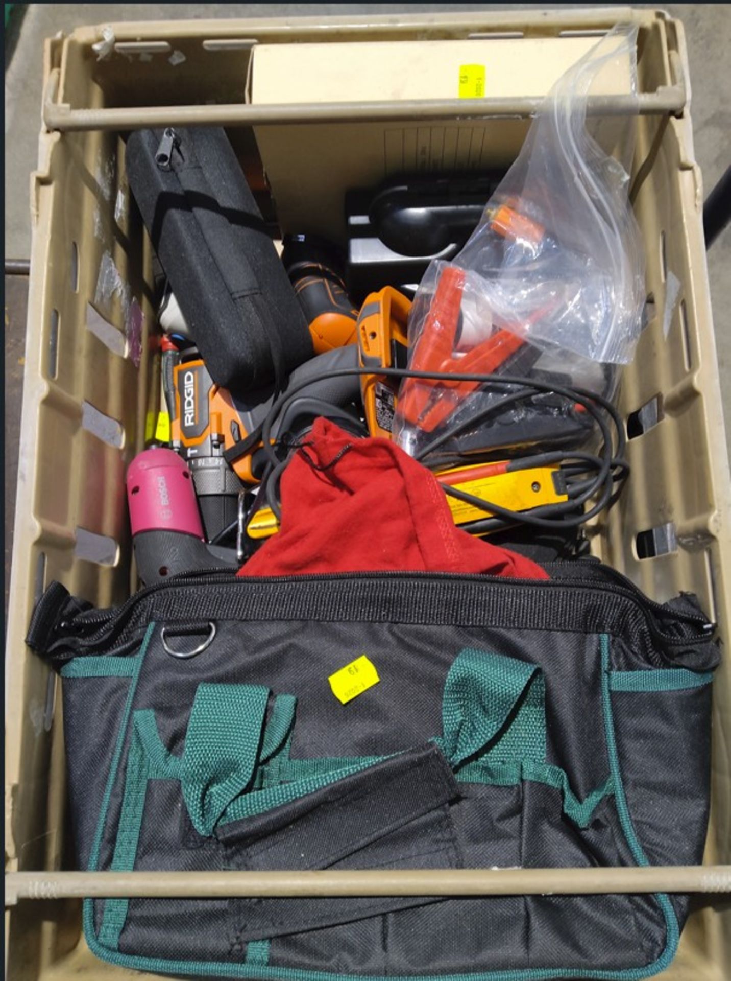 A quantity of assorted pre-owned hand and power tools to include Fluke T5-1000 tester (one crate).