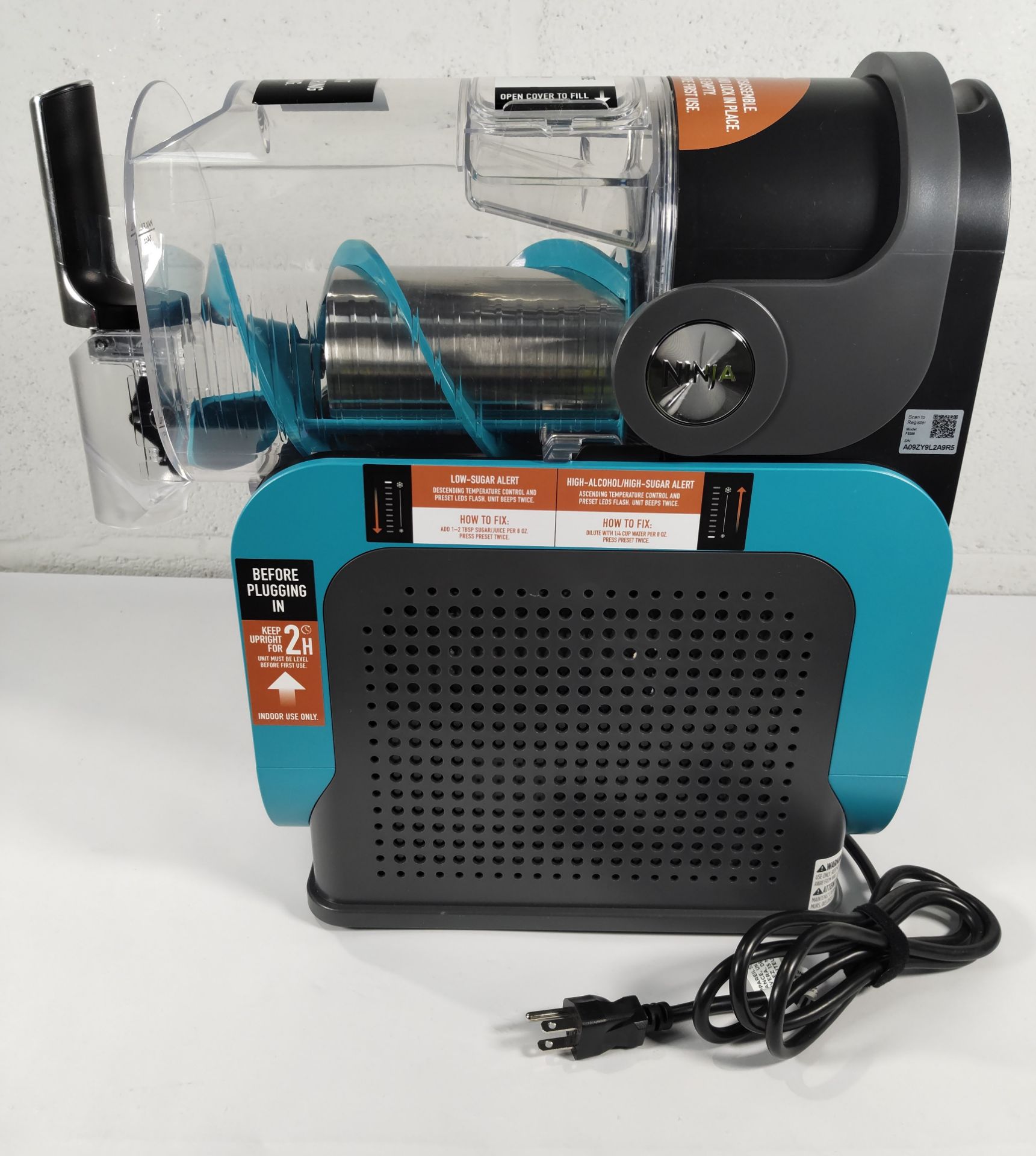 A pre-owned Ninja Slushi and frozen drink maker with Rapid Chill Technology FS299 (UK adaptor requir - Image 4 of 4