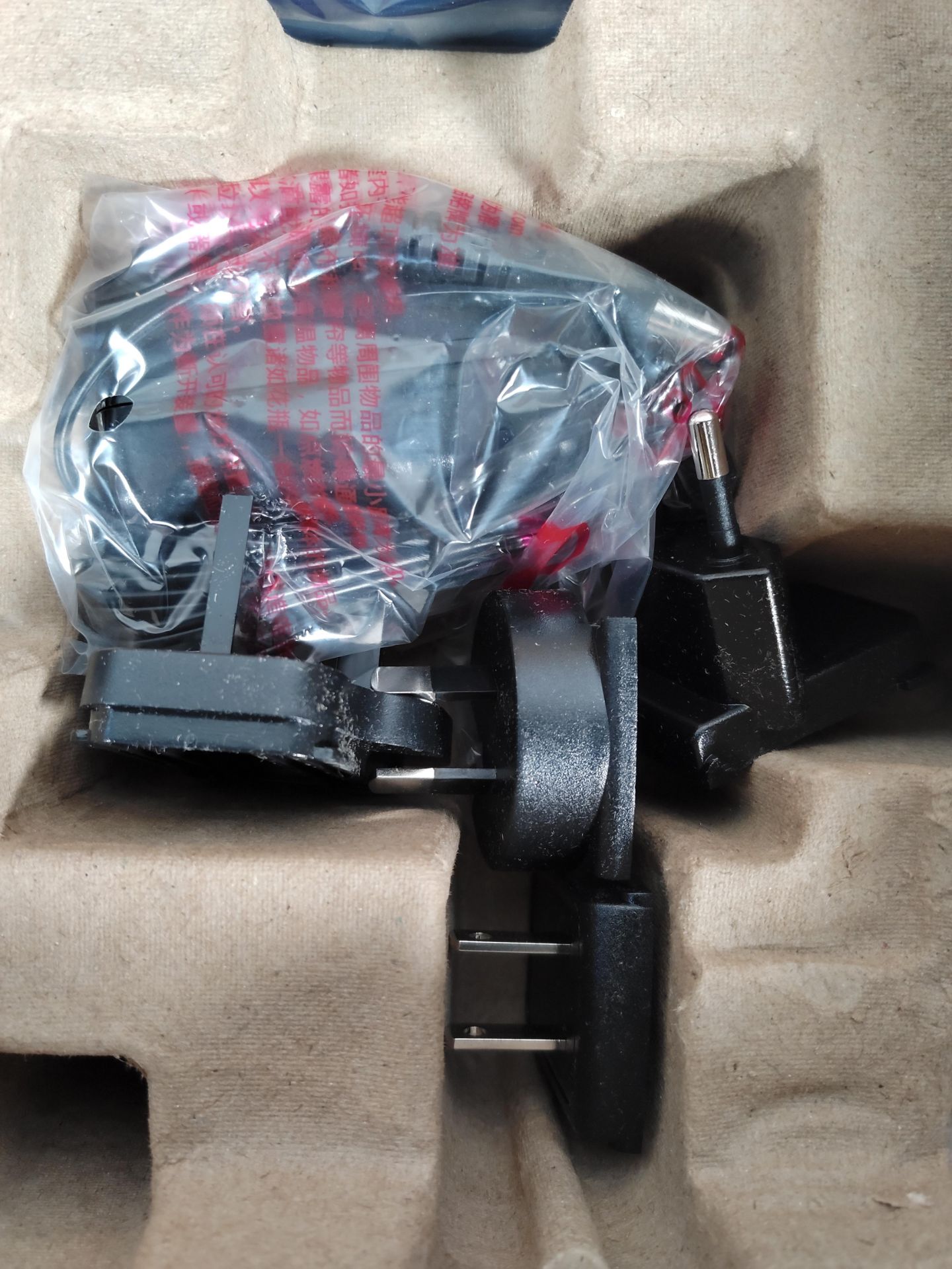 An as new Kern EOB 60K20 multi use scale with robust stainless steel weighing plate, boxed. - Image 2 of 4