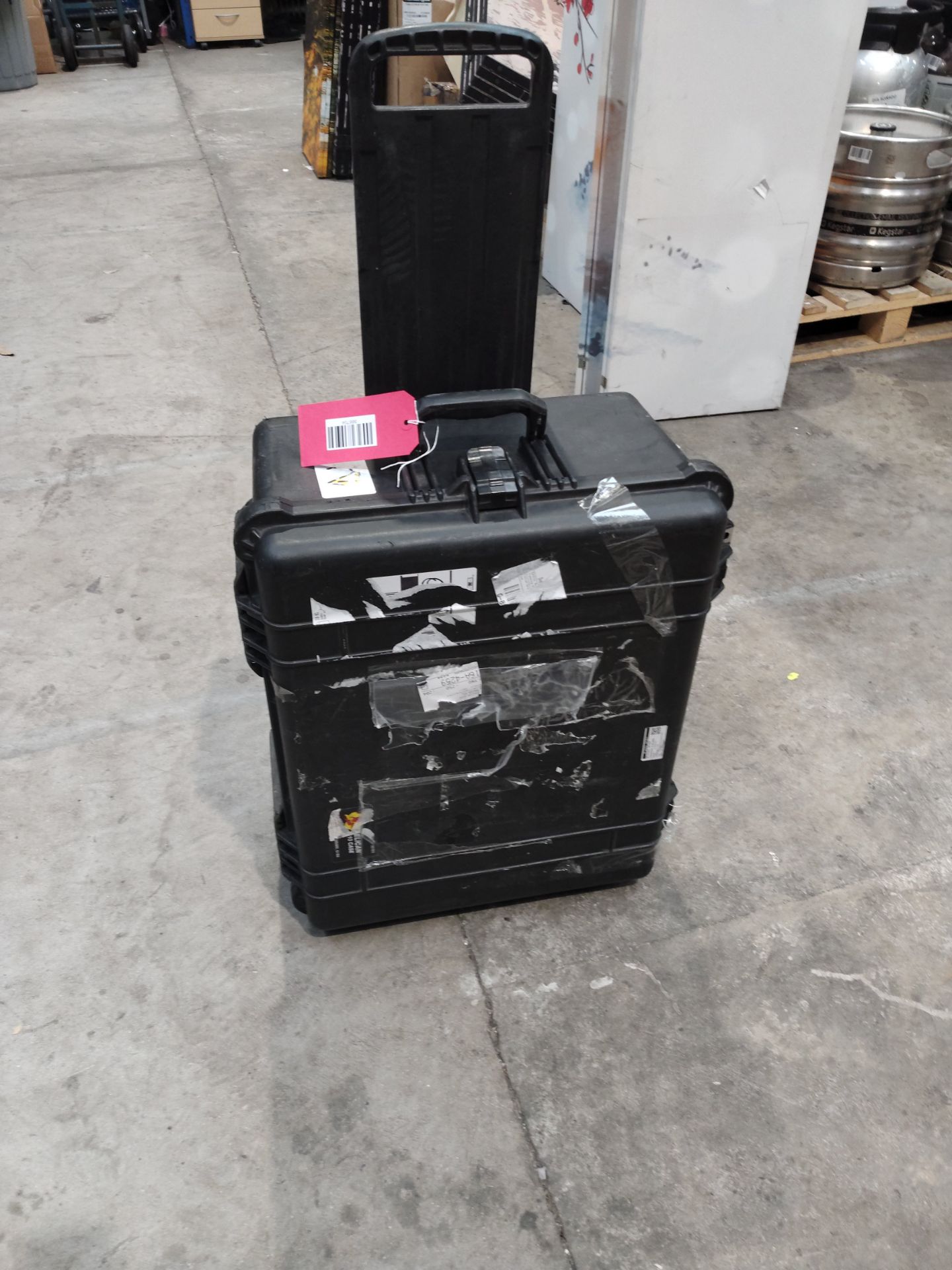 A pre-owned Seaward Clare HAL 104 advanced multi function safety tester. - Image 4 of 4