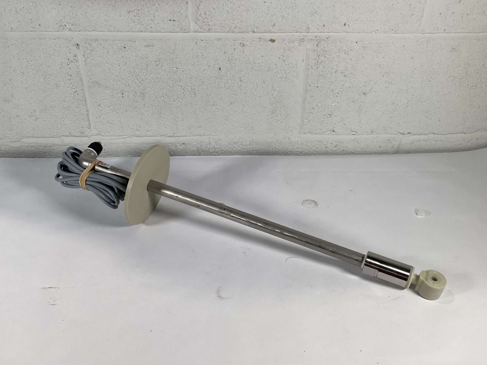 An Astles conductivity sensor (500/9005).