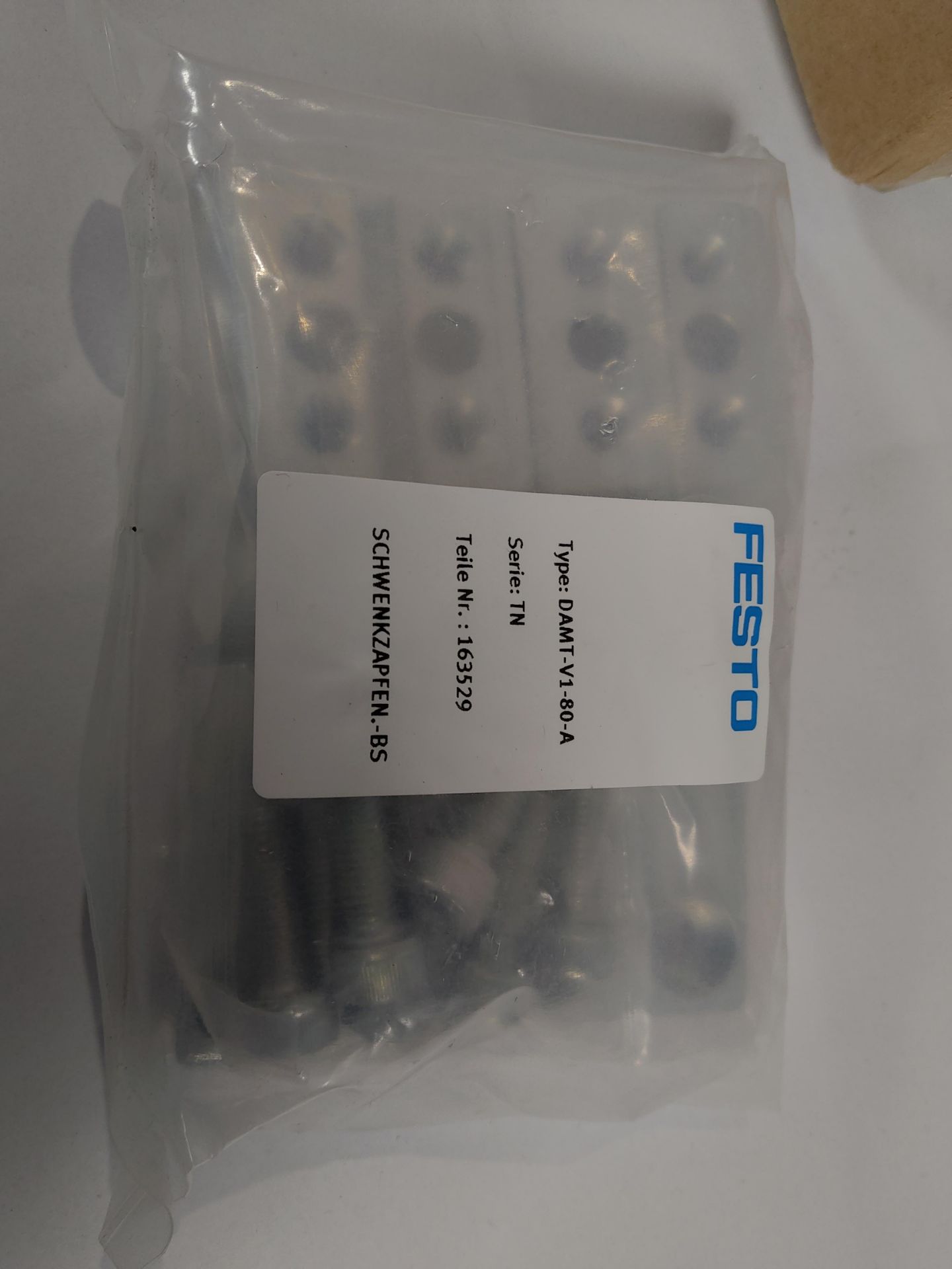 As new Festo components including CMMP-AS-C5-3A-MO, EMMT-AS-100-S-HSRMB, Neugart PLE80 and more. - Image 4 of 6