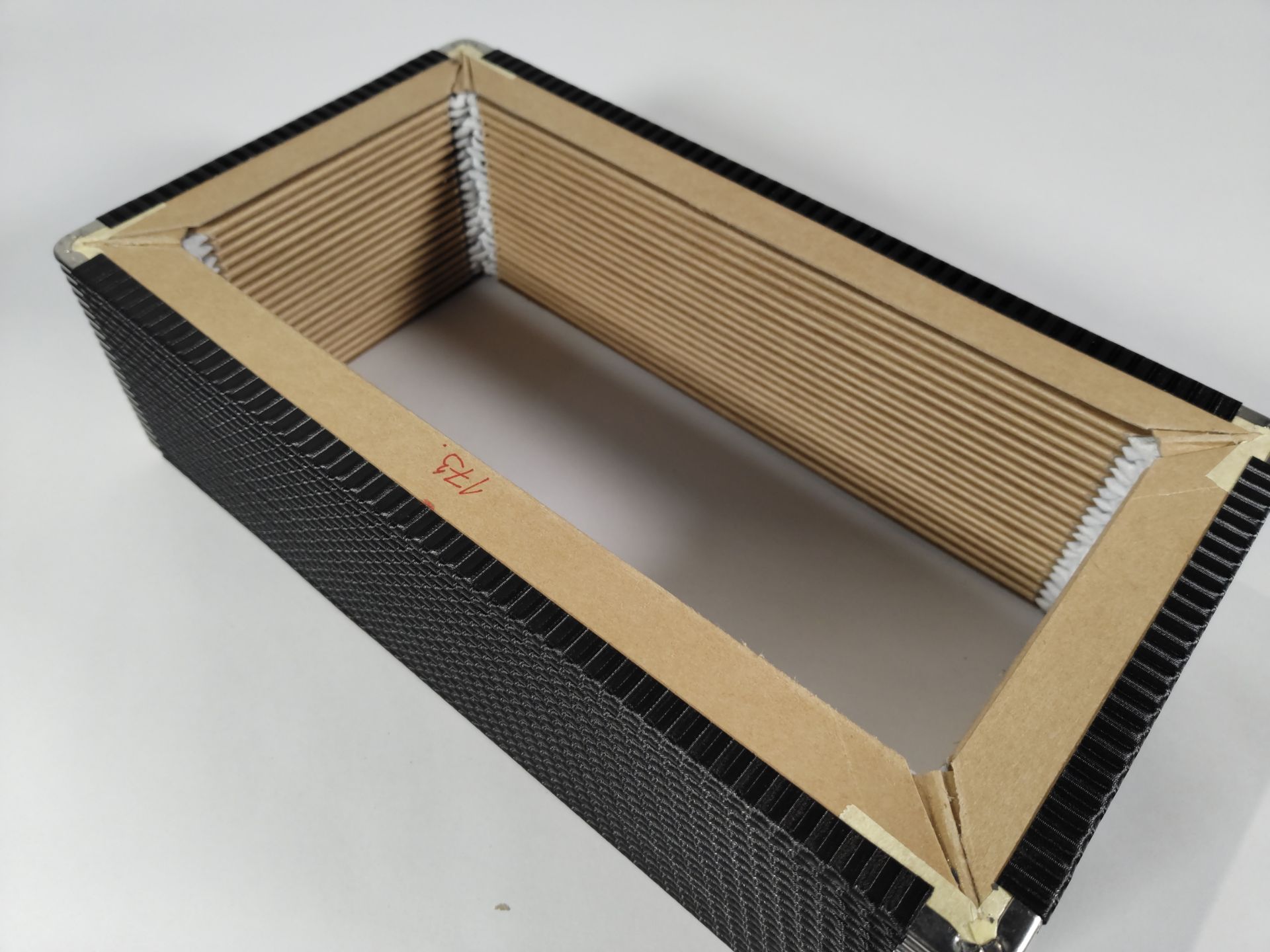 Two Harmonikas Bellows x 20 folds, light leather corner, inside P11 red cloth, outside K14 black str - Image 3 of 3