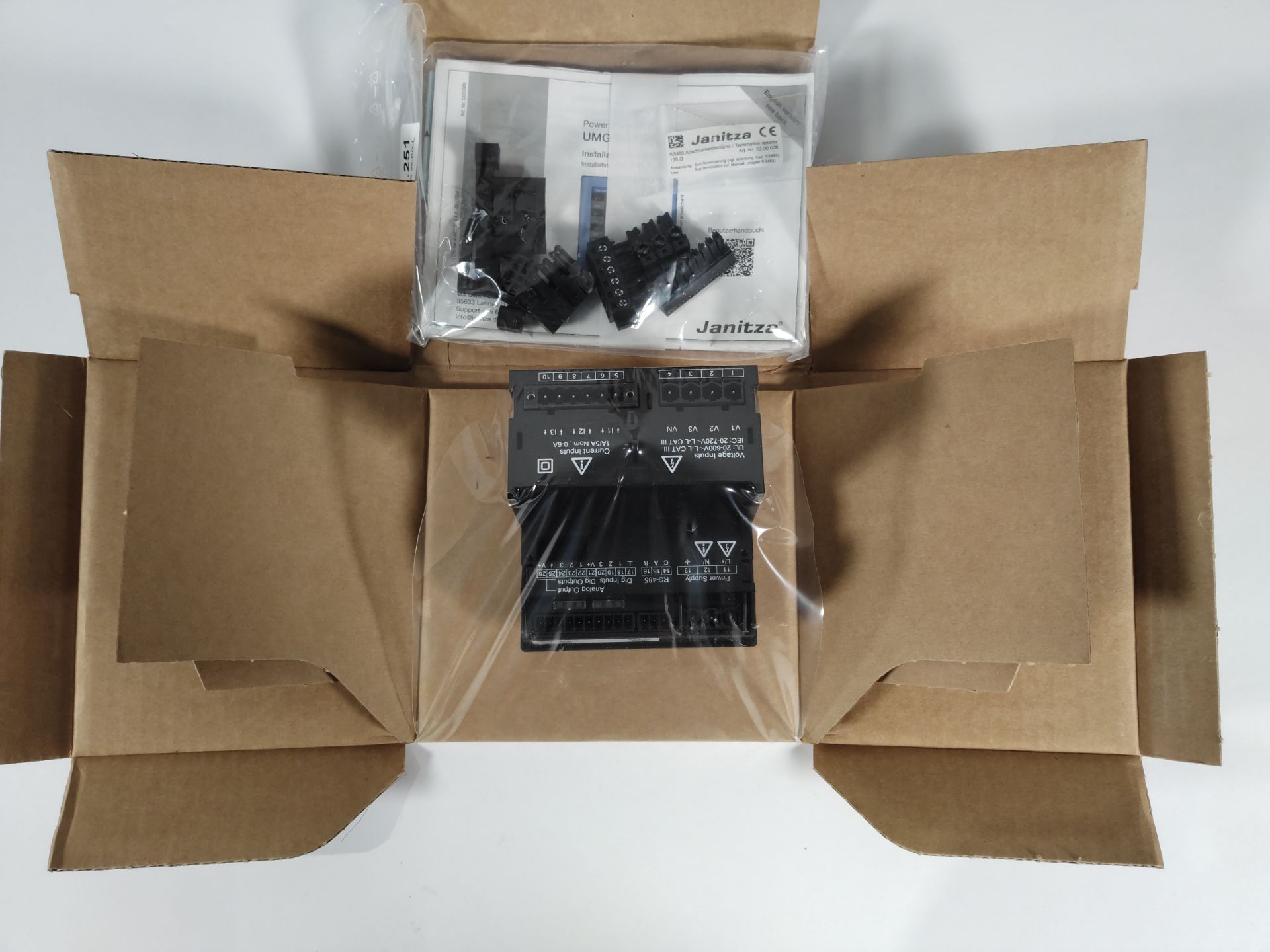 An as new Janitza UMG 96-PQ-L Power Analyser (5236002).