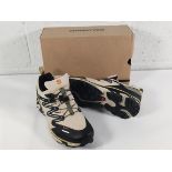 A pre-owned pair of Salomon XT-RUSH 2 GTX in Cement/Black/ Deep Lichen Green (Size UK 12).