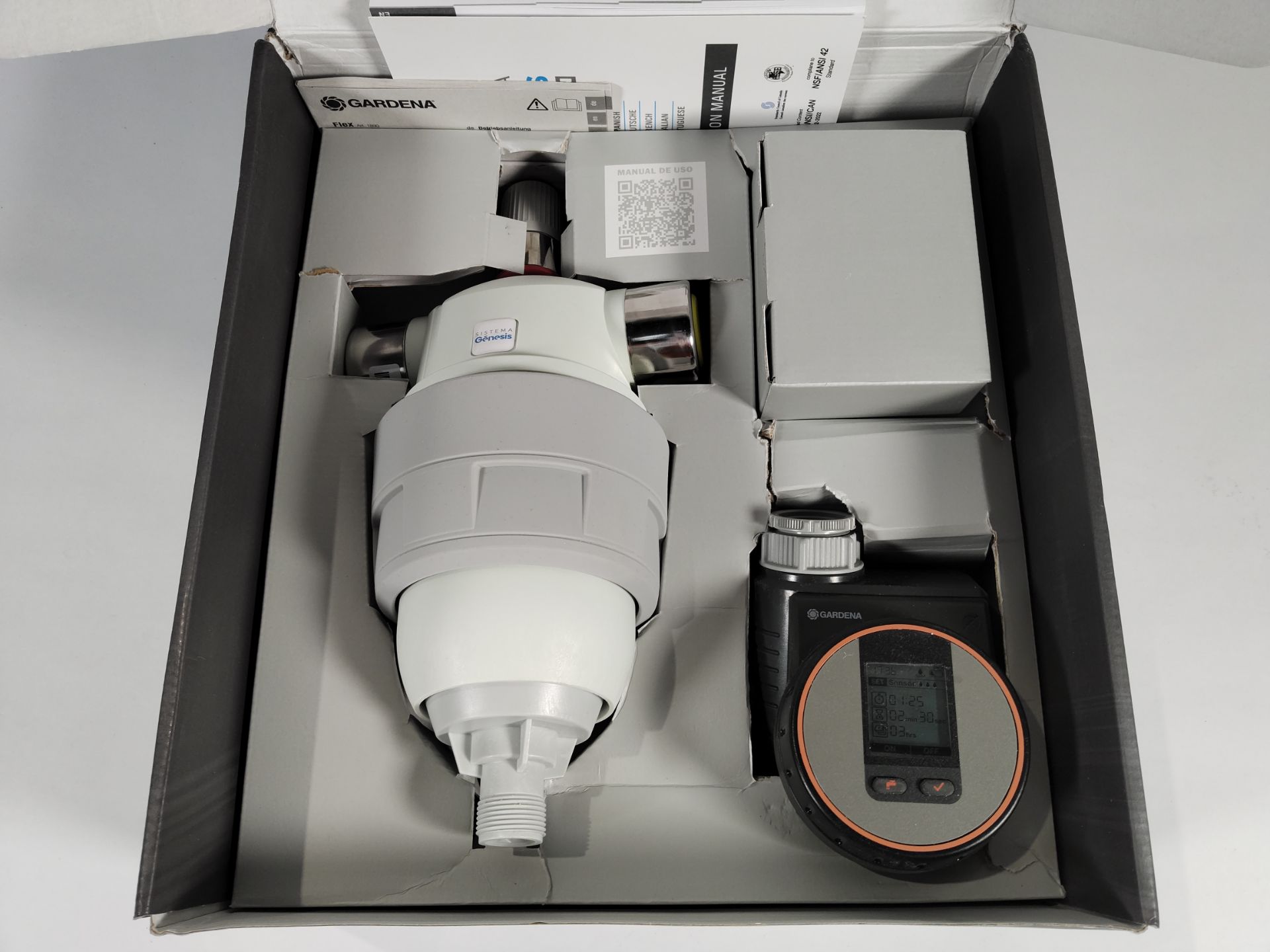 An as new Genesis System Evolution Ecological limescale treatment device.