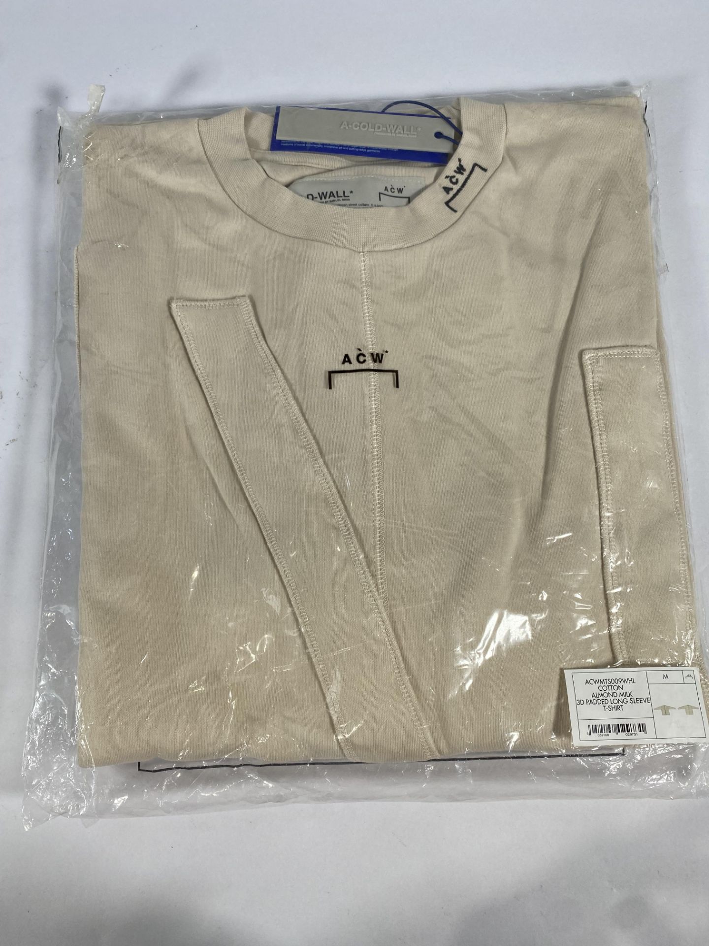 A-Cold wall 3d padded long sleeve t-shirt (Medium).