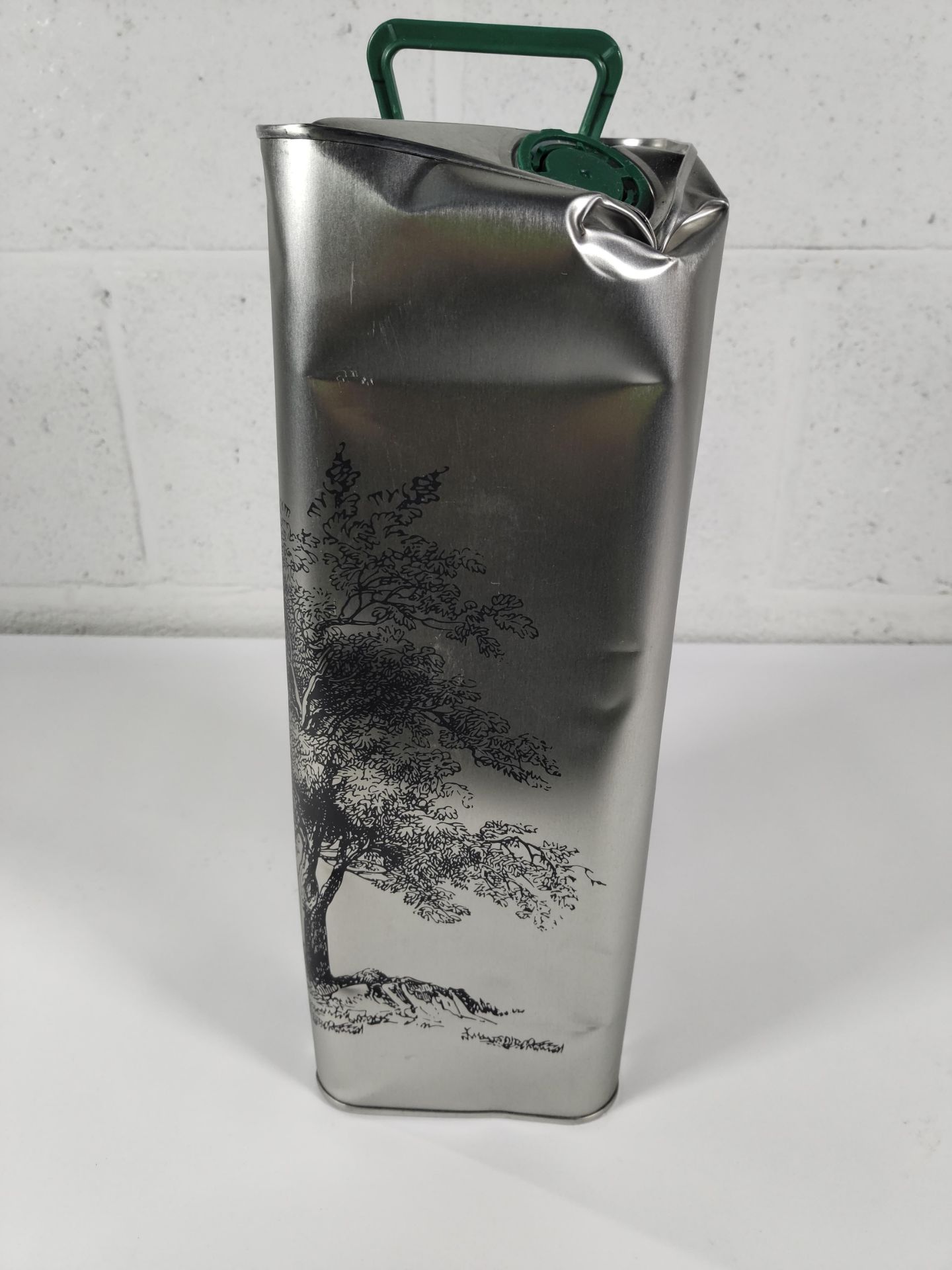 An Enios Greek pure extra virgin olive oil, cold extraction, Koroneiki variety 5L, best before 11/20 - Image 2 of 5