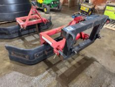 Moulton yard scraper