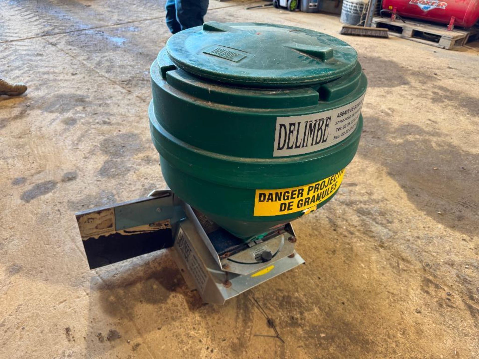 Derlimbe Type 25 slug pelleter Please Note: This lot is available for viewing and collection at Over