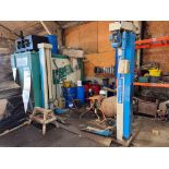 1993 OMCN 2.5t 2 post vehicle lift, 3 phase. Serial No: 7737