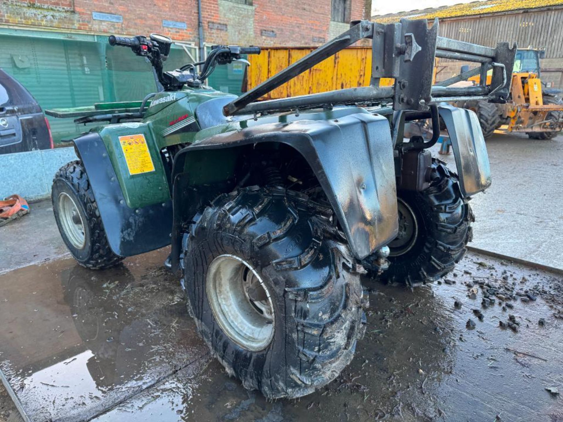 2006 Kawasaki KLF300 2wd quad bike with tow bar on 22x9.00-10 front and 24x11.00-10 rear wheels and - Image 4 of 9