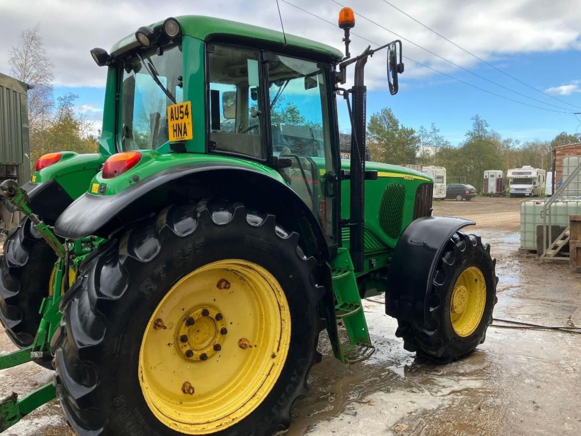 2004 John Deere 6620 Tractor - (Cambridgeshire) - Image 5 of 15