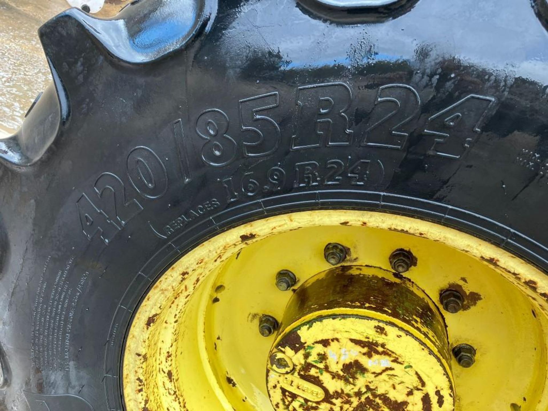 2004 John Deere 6620 Tractor - (Cambridgeshire) - Image 11 of 15