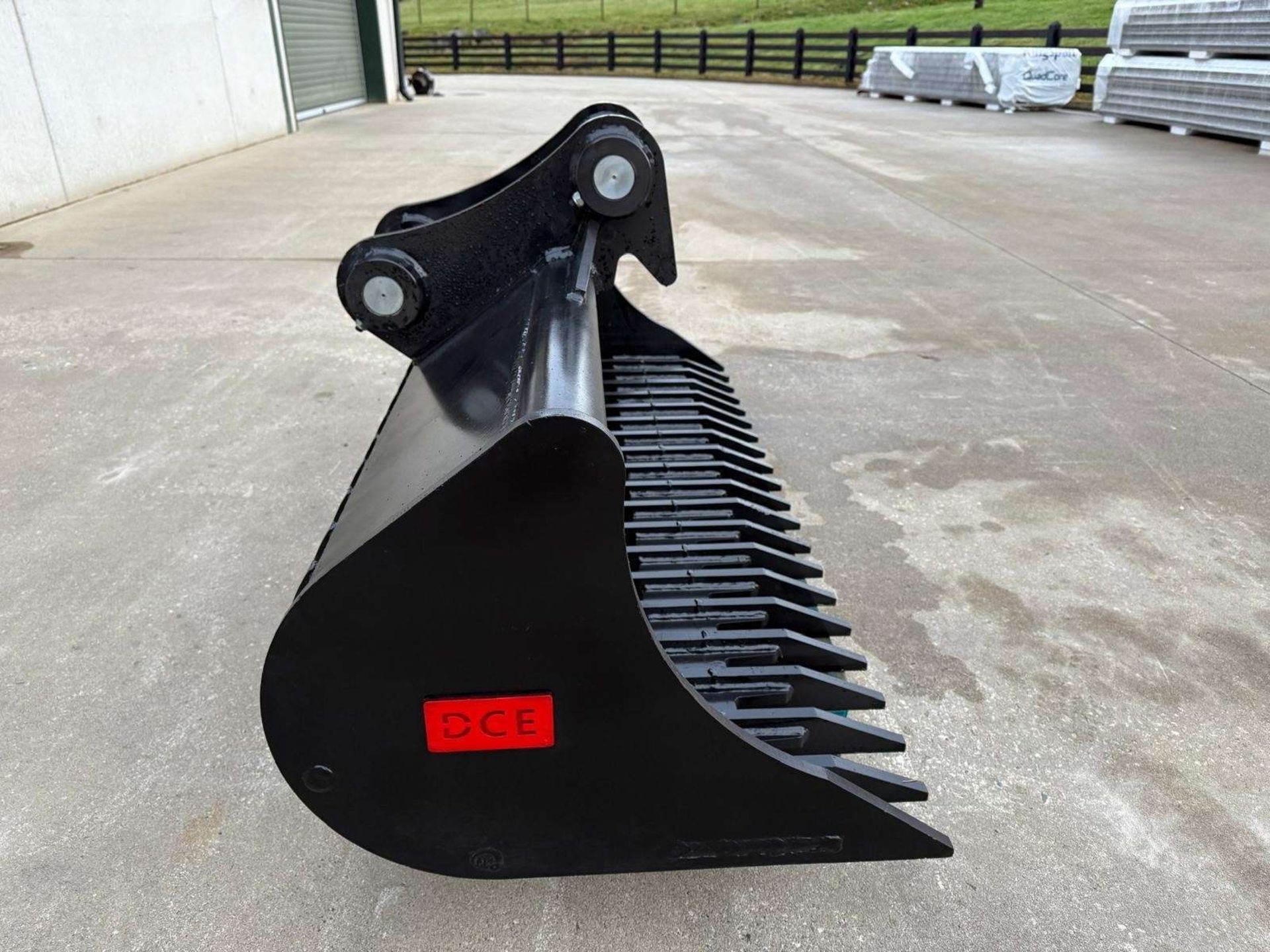 NEW RAKE RIDDLE BUCKET TO SUIT 14T MACHINE WITH 65MM PINS - Image 4 of 9
