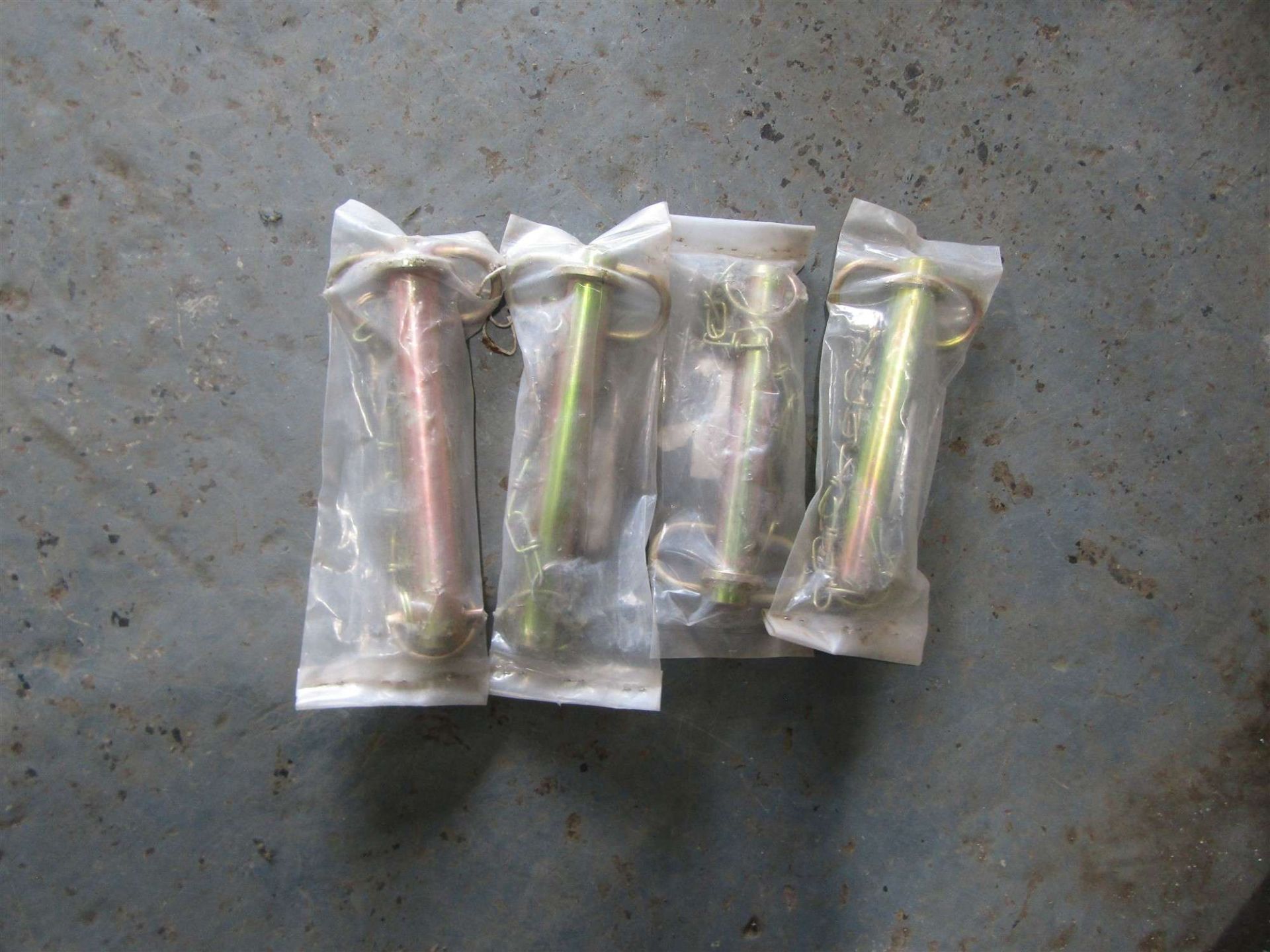 4 x TRACTOR PINS