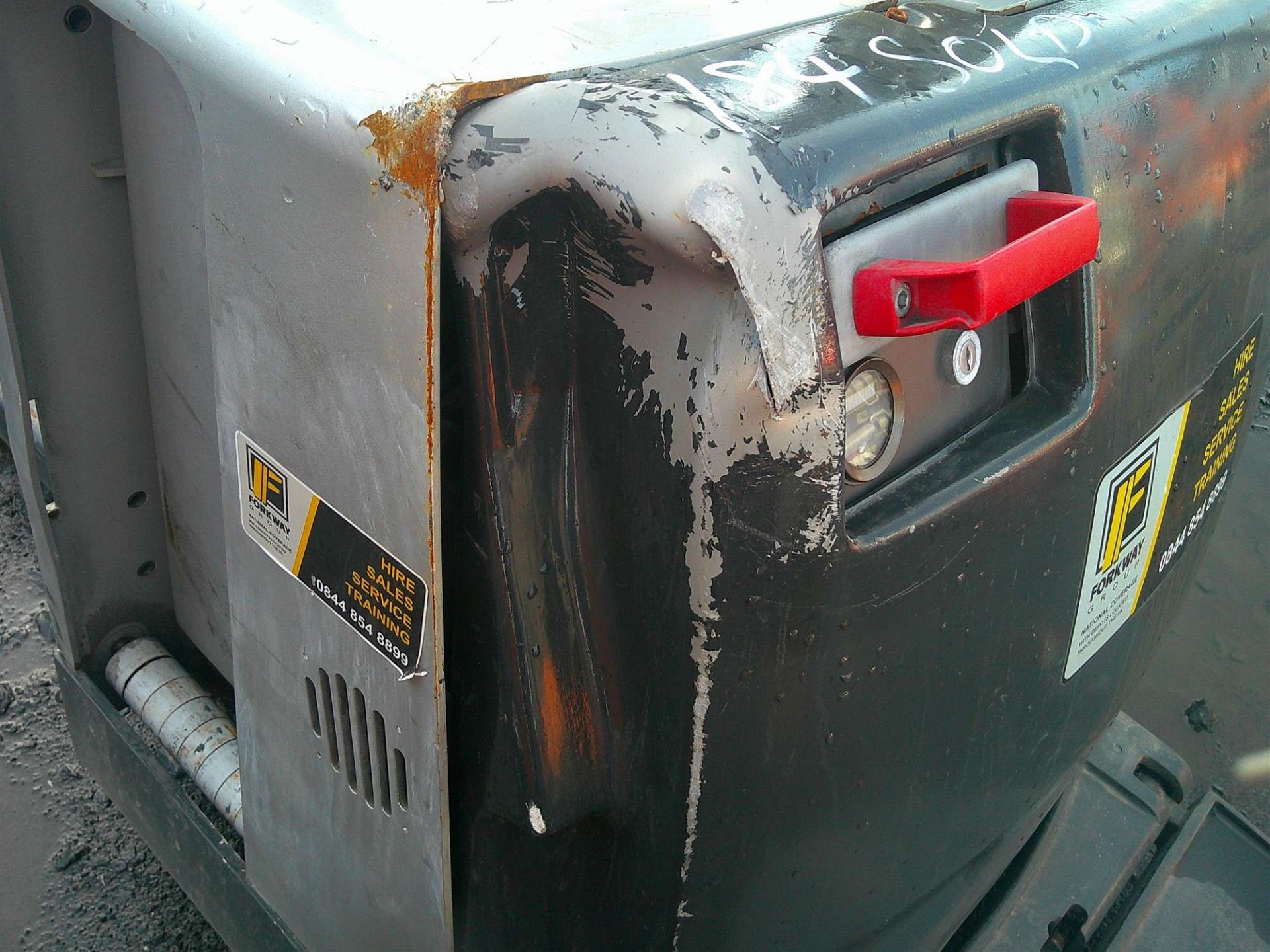 NISSAN ELECTRIC FORKLIFT *** - Image 3 of 3