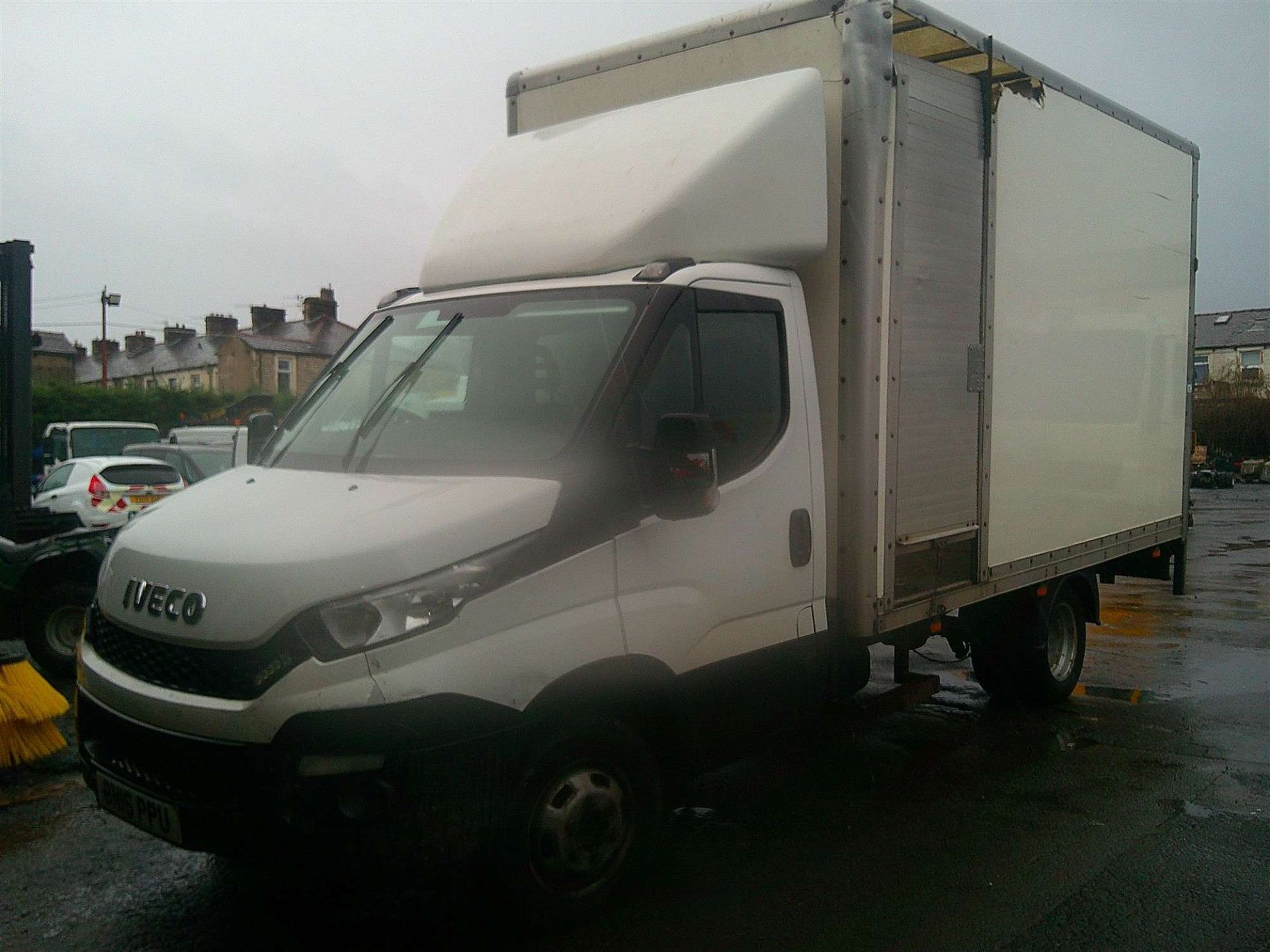 2016 16 IVECO DAILY BOX VAN (DIRECT COUNCIL) - Image 2 of 7