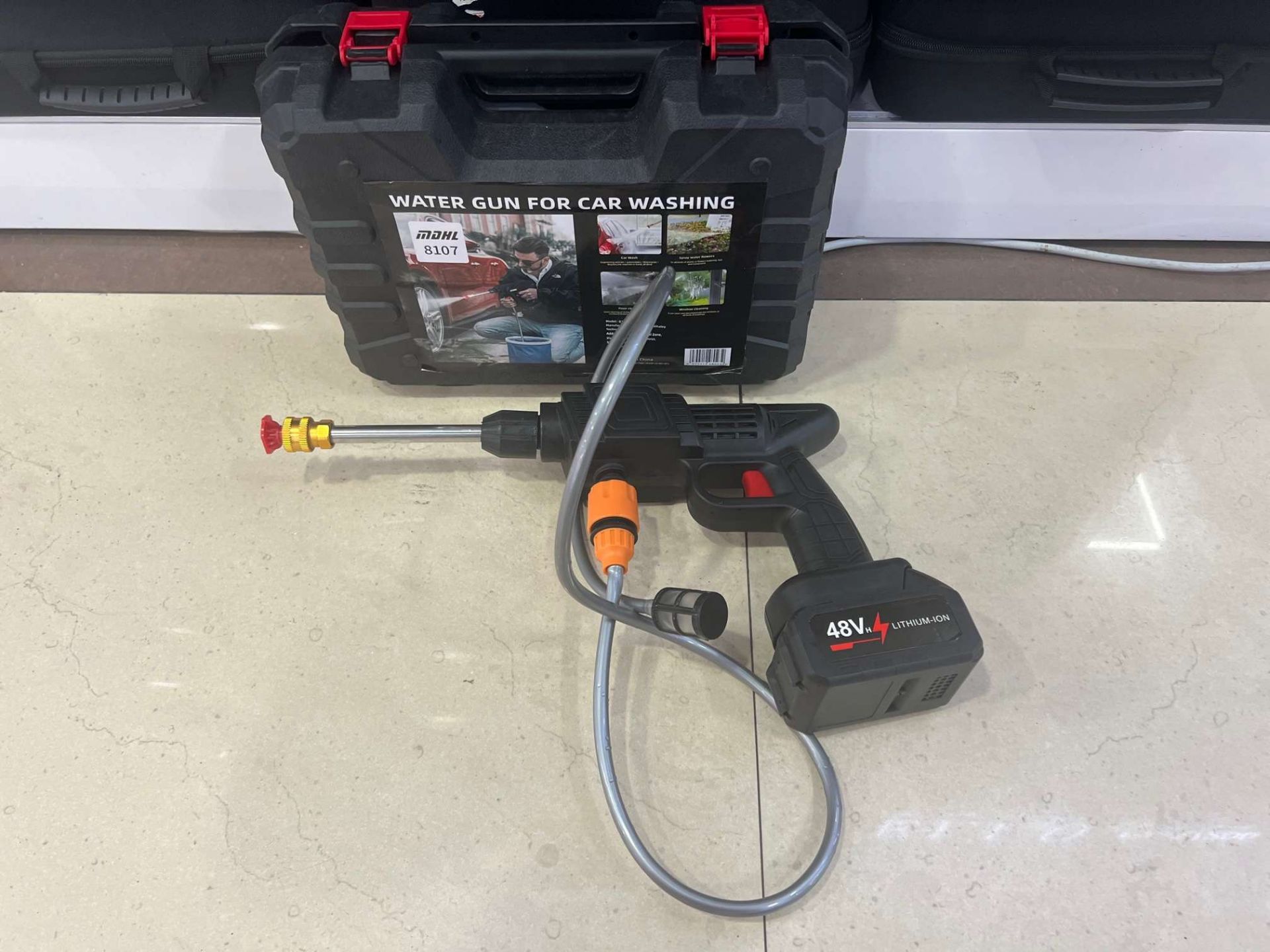 NEW BOXED 48V PRESSURE WASHER GUN