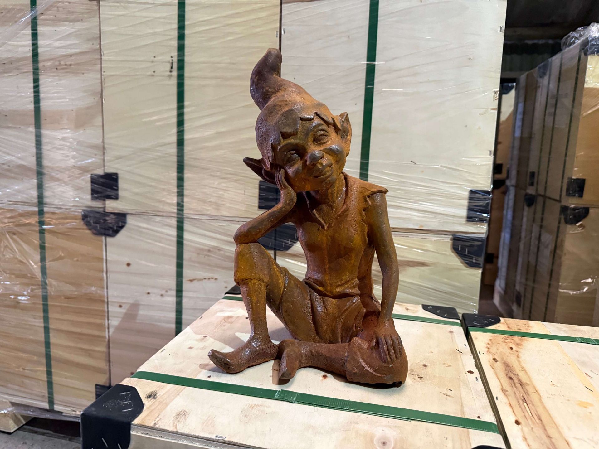 HEAVY CAST IRON GARDEN GNOME/PIXIE