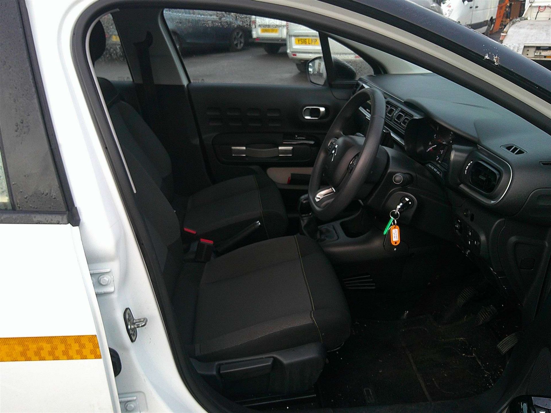 2017 17 REG CITROEN C3 FEEL BLUEHDI S/S (VAT QUALIFYING) (DIRECT COUNCIL) - Image 6 of 7