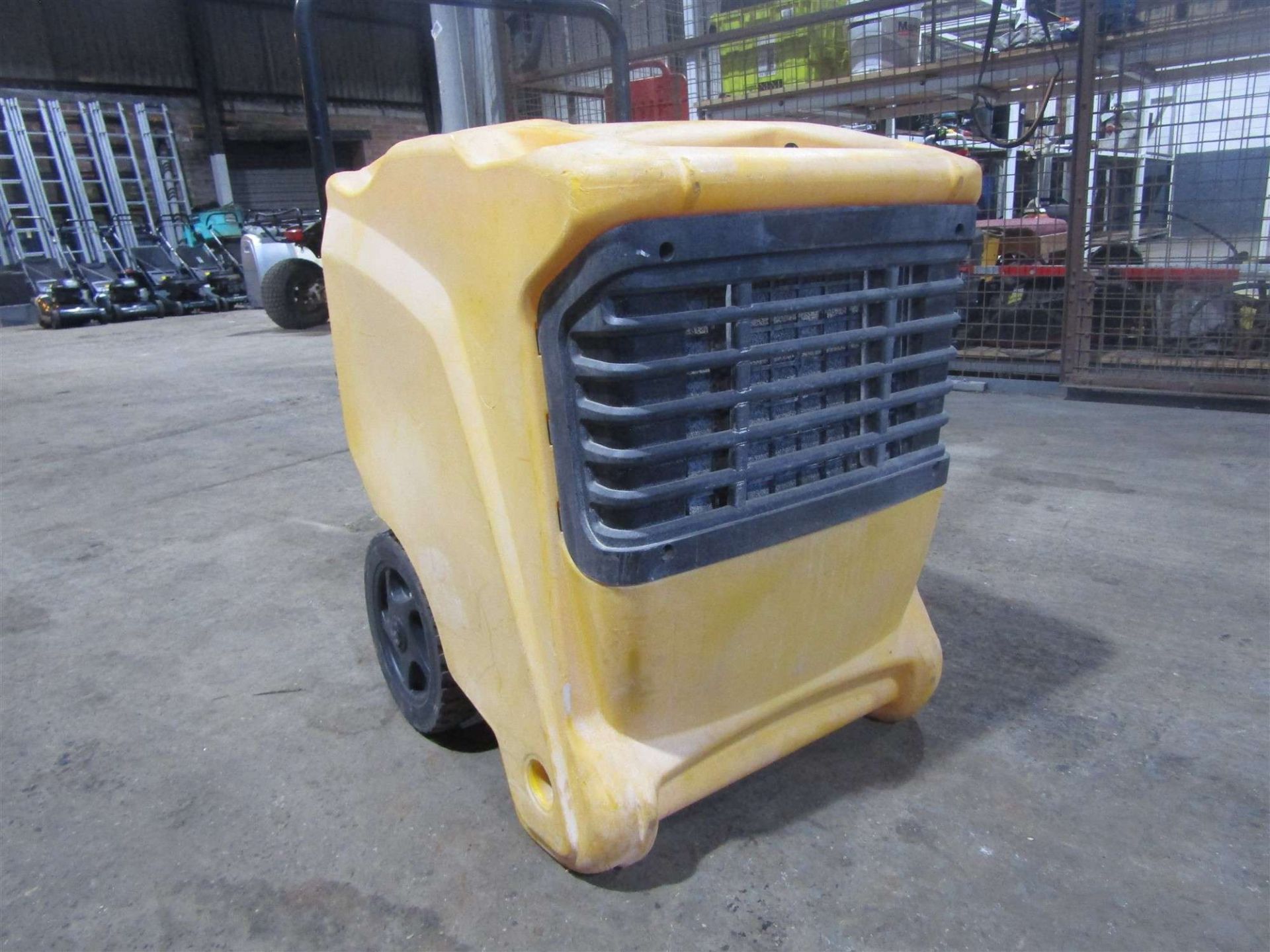 MASTER DHP65DV DEHUMIDIFIER