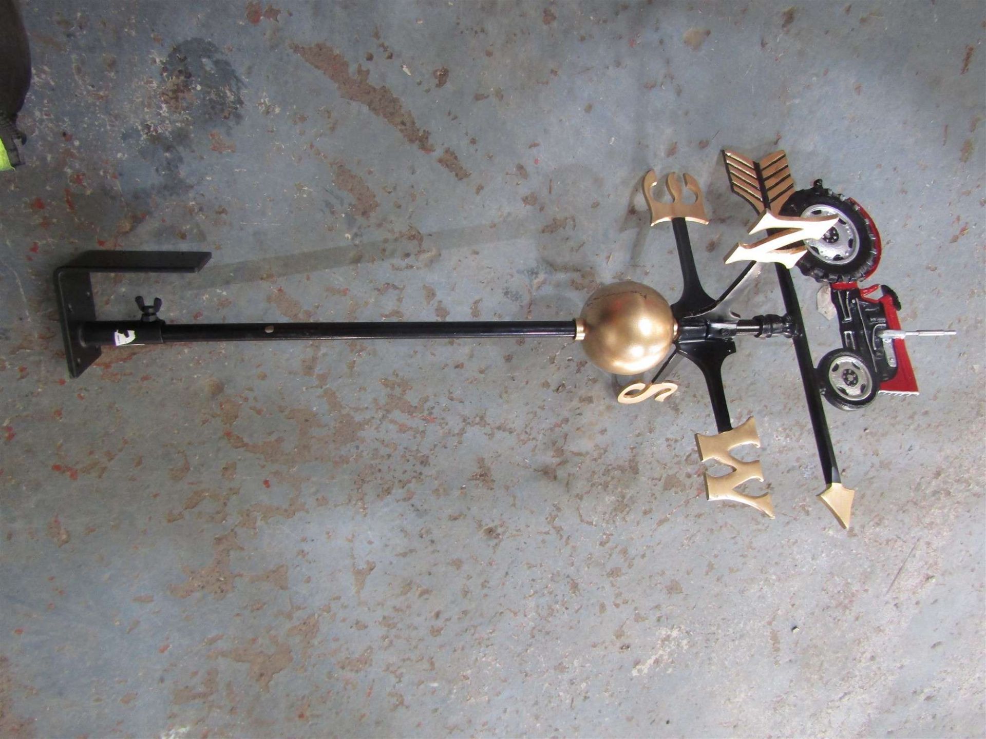 TRACTOR WEATHER VAIN