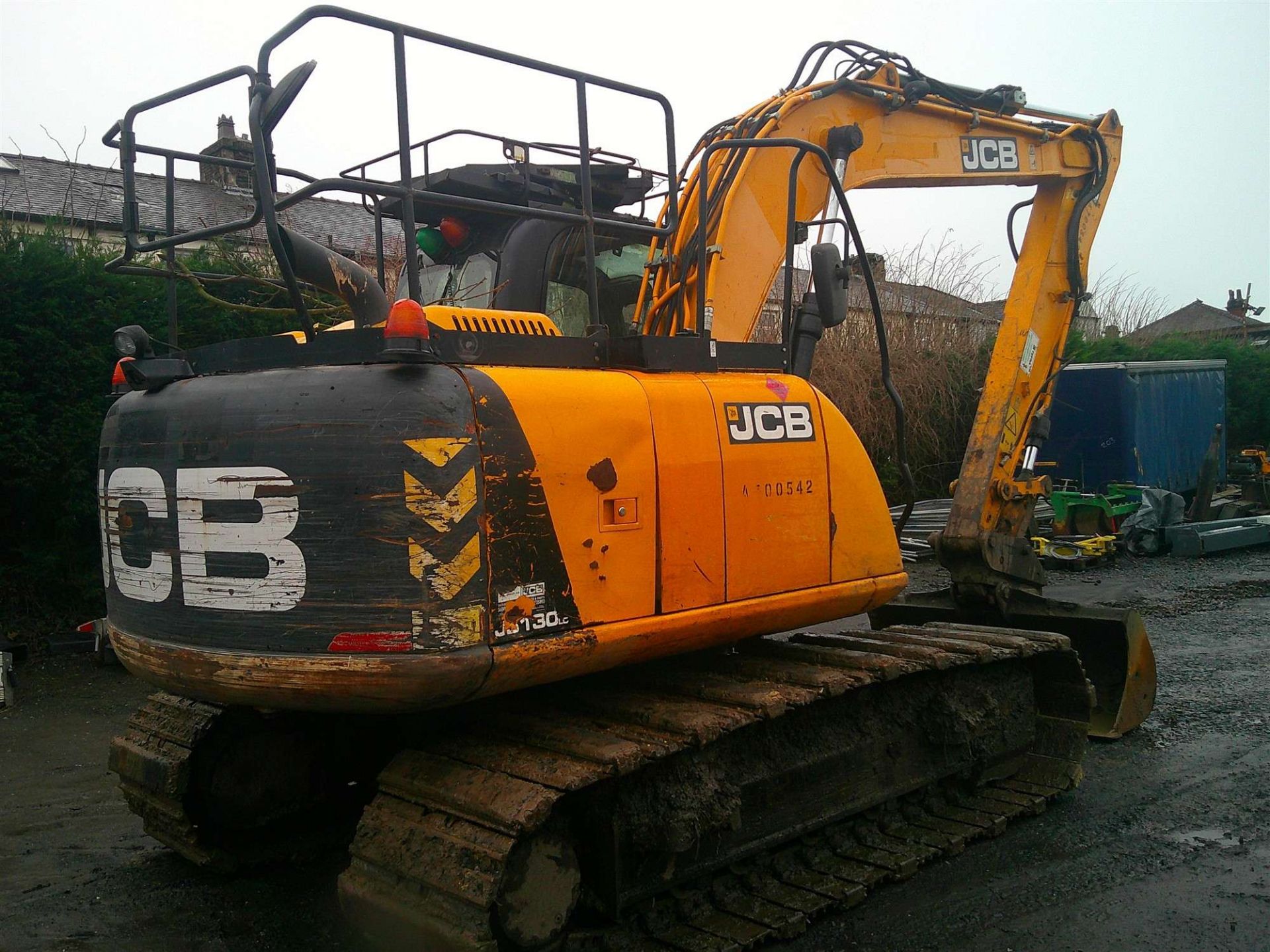 JCB JS130 EXCAVATOR C/W GRADING BUCKET - DIRECT FROM END USER - Image 4 of 6