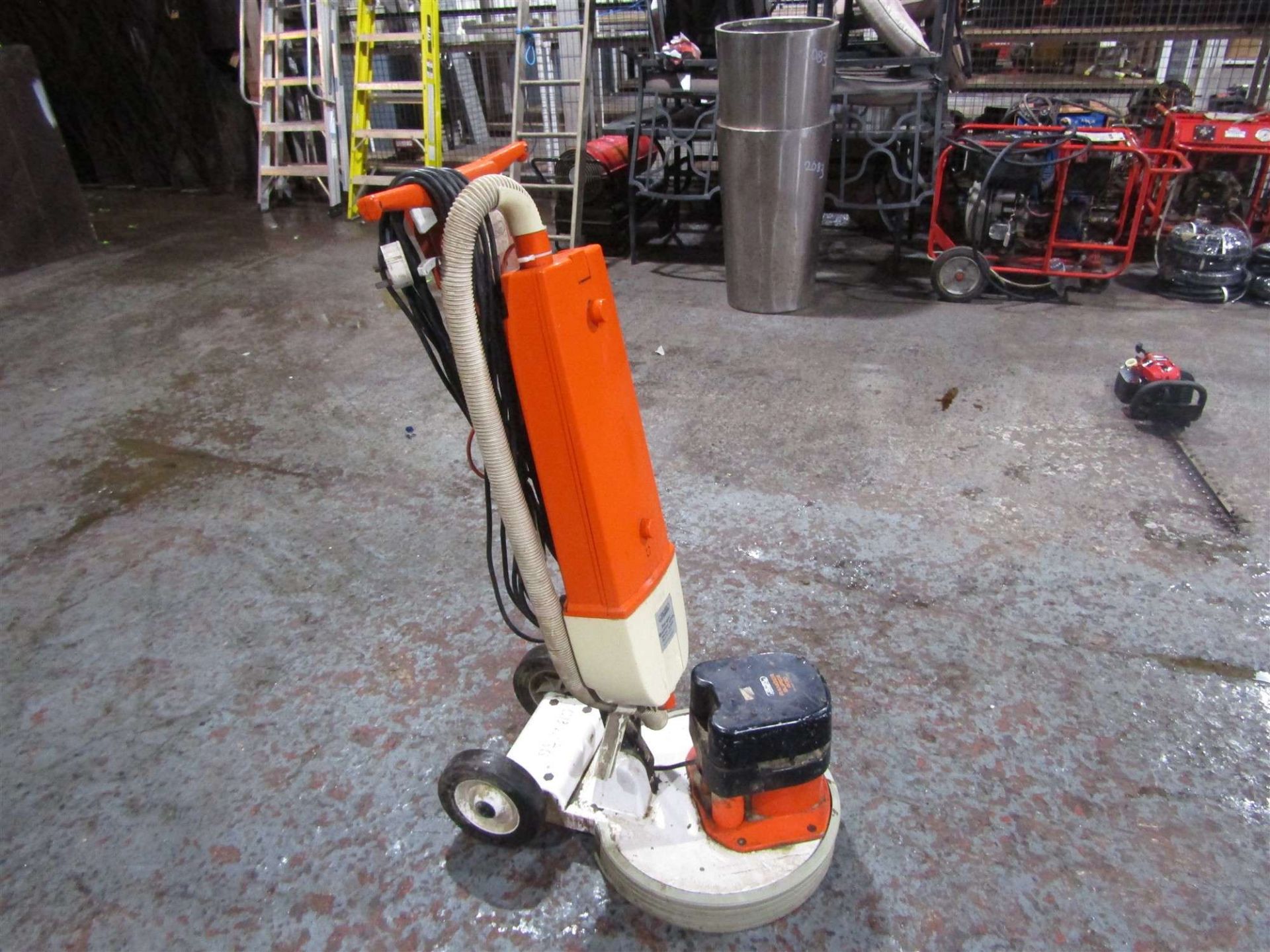 240V RANGER SUCTION UNIT SUPER 400 FLOOR BUFFER